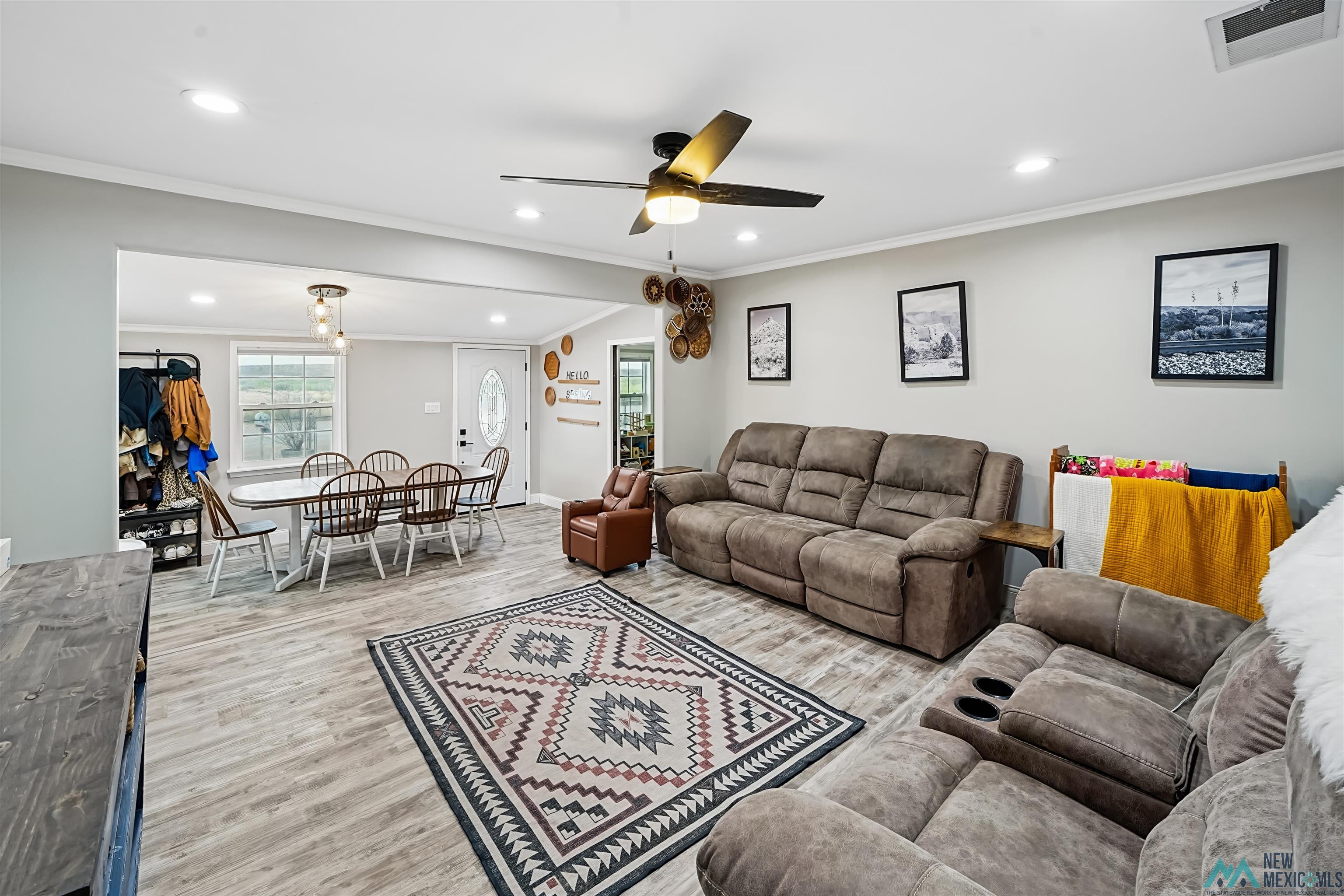 215 Grassburr Lane