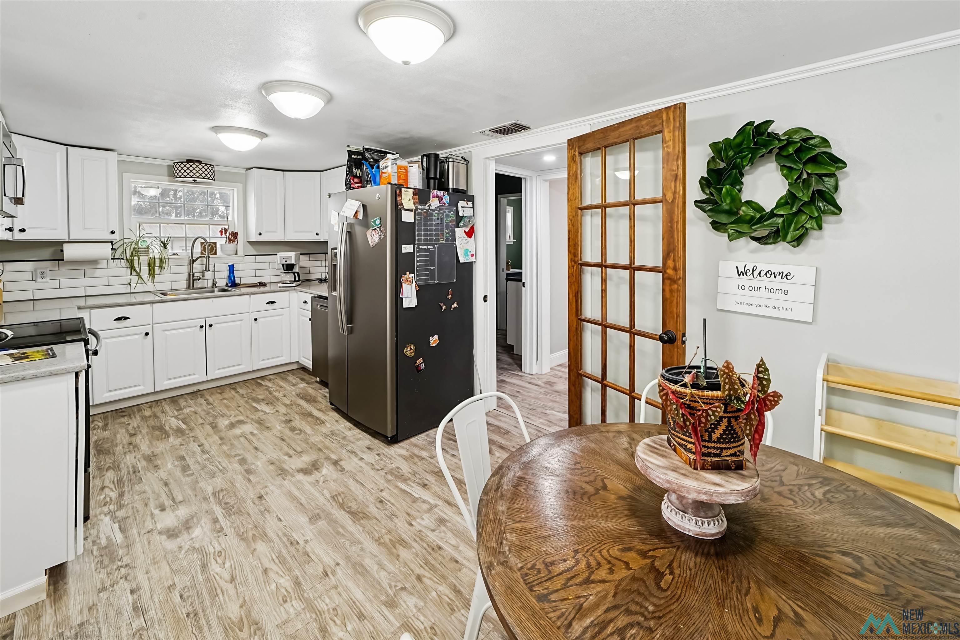 215 Grassburr Lane