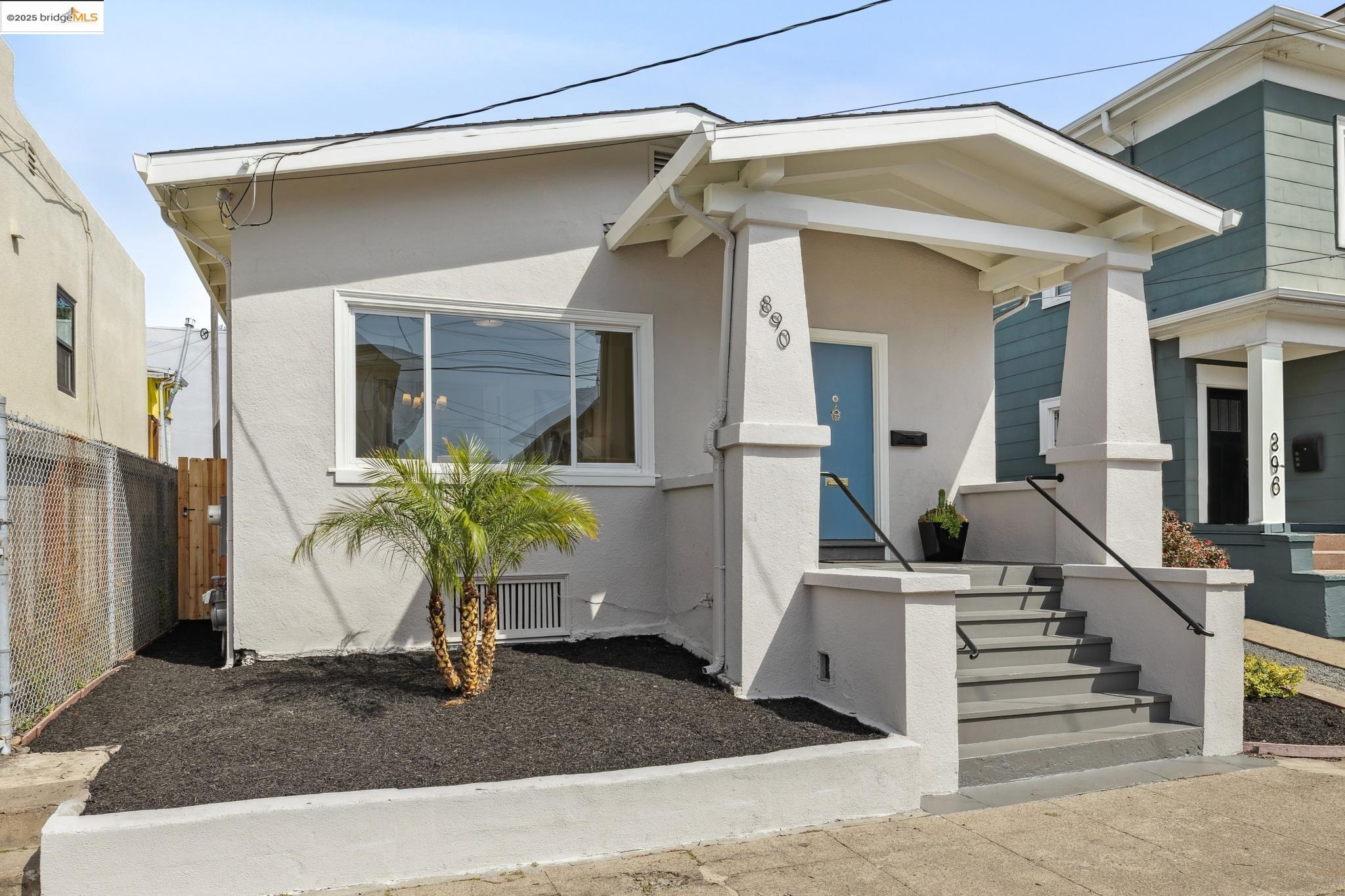 890 Arlington Ave