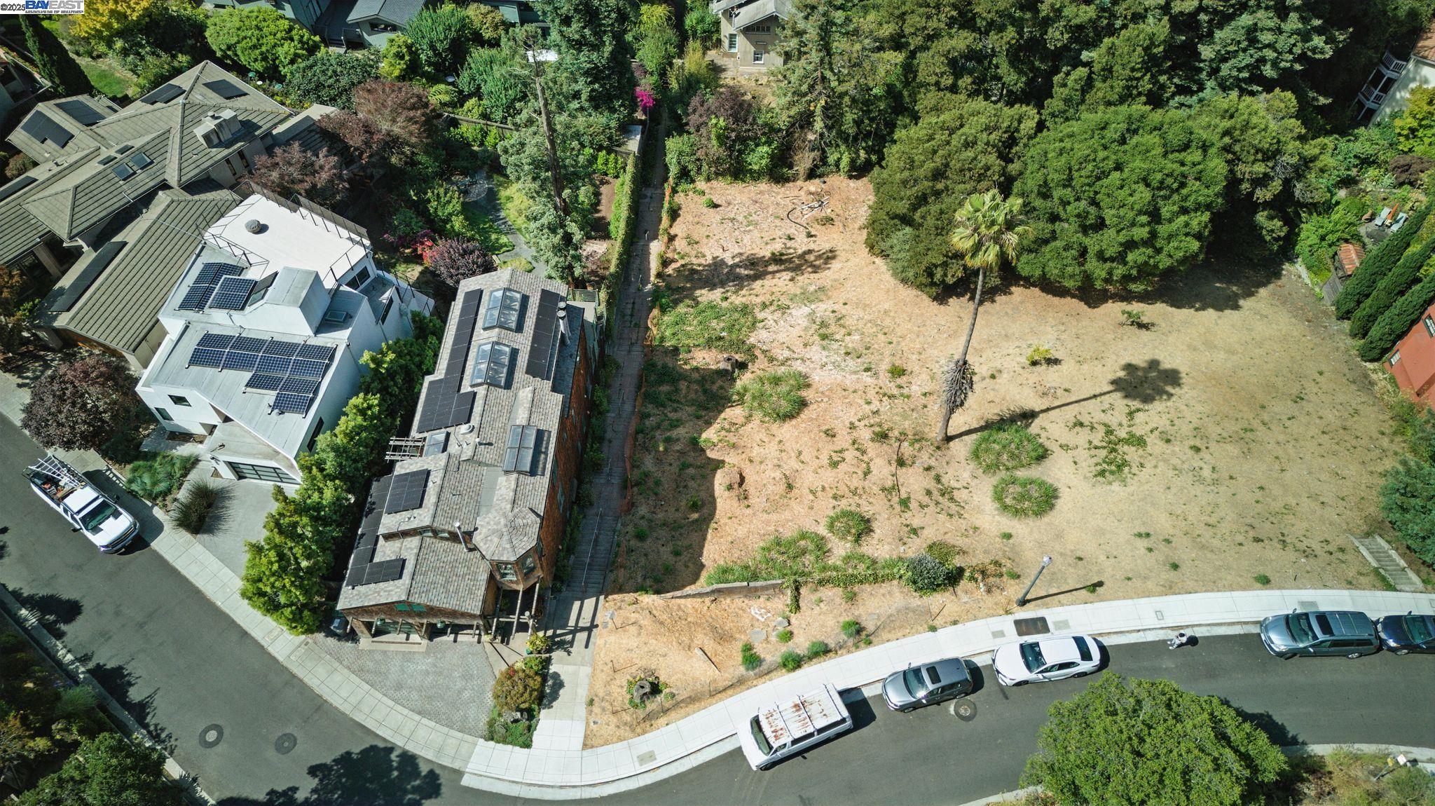 6185 Buena Vista Ave