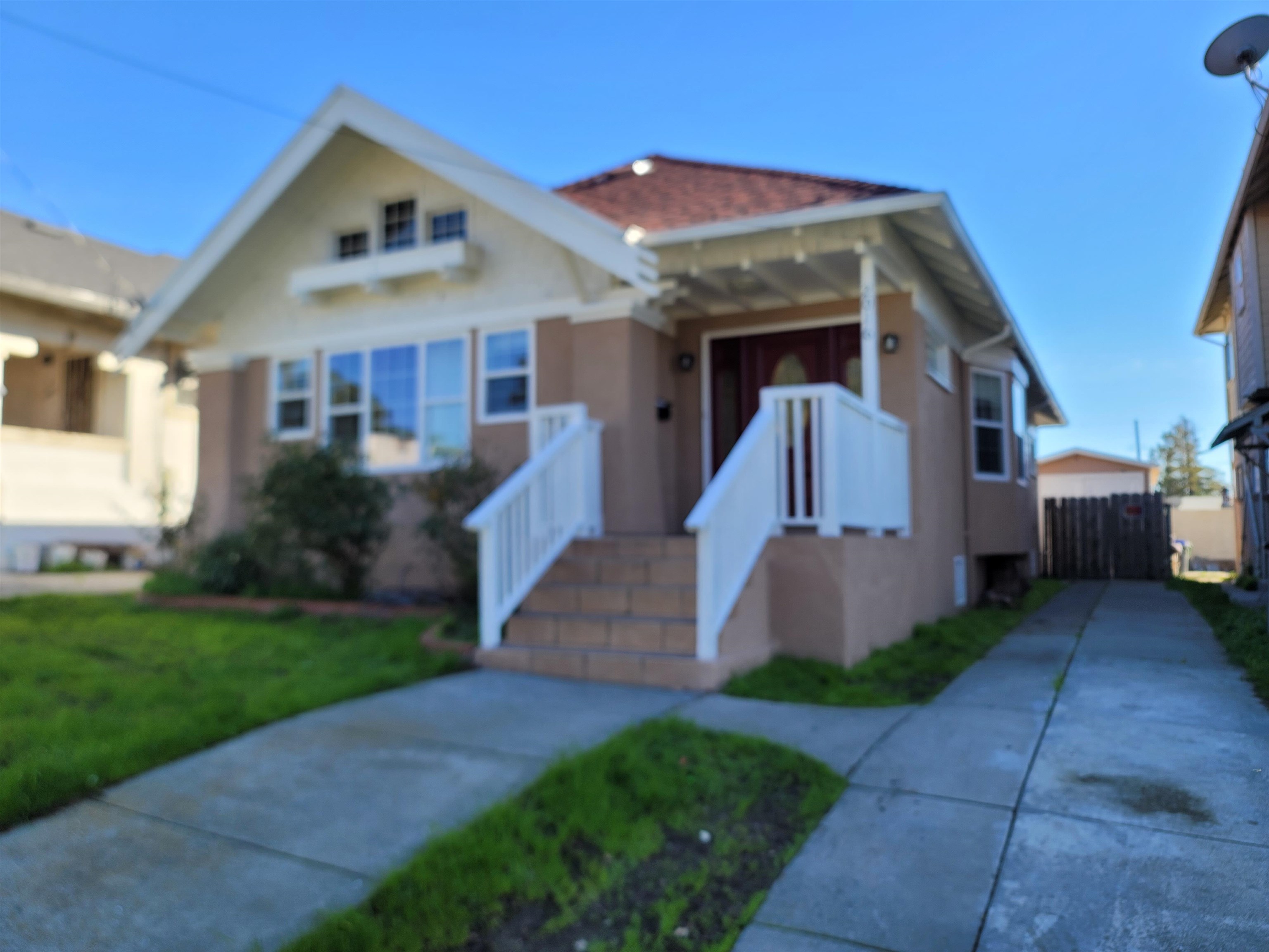 2016 38Th Ave