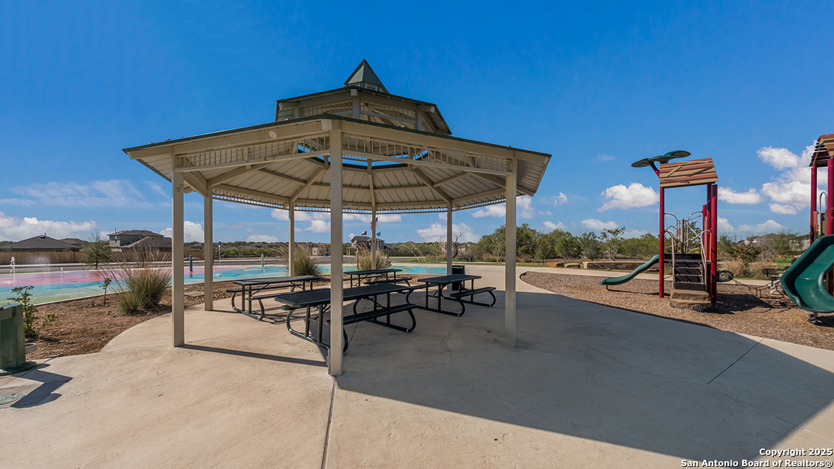 15426 Lemon Pepper Creek