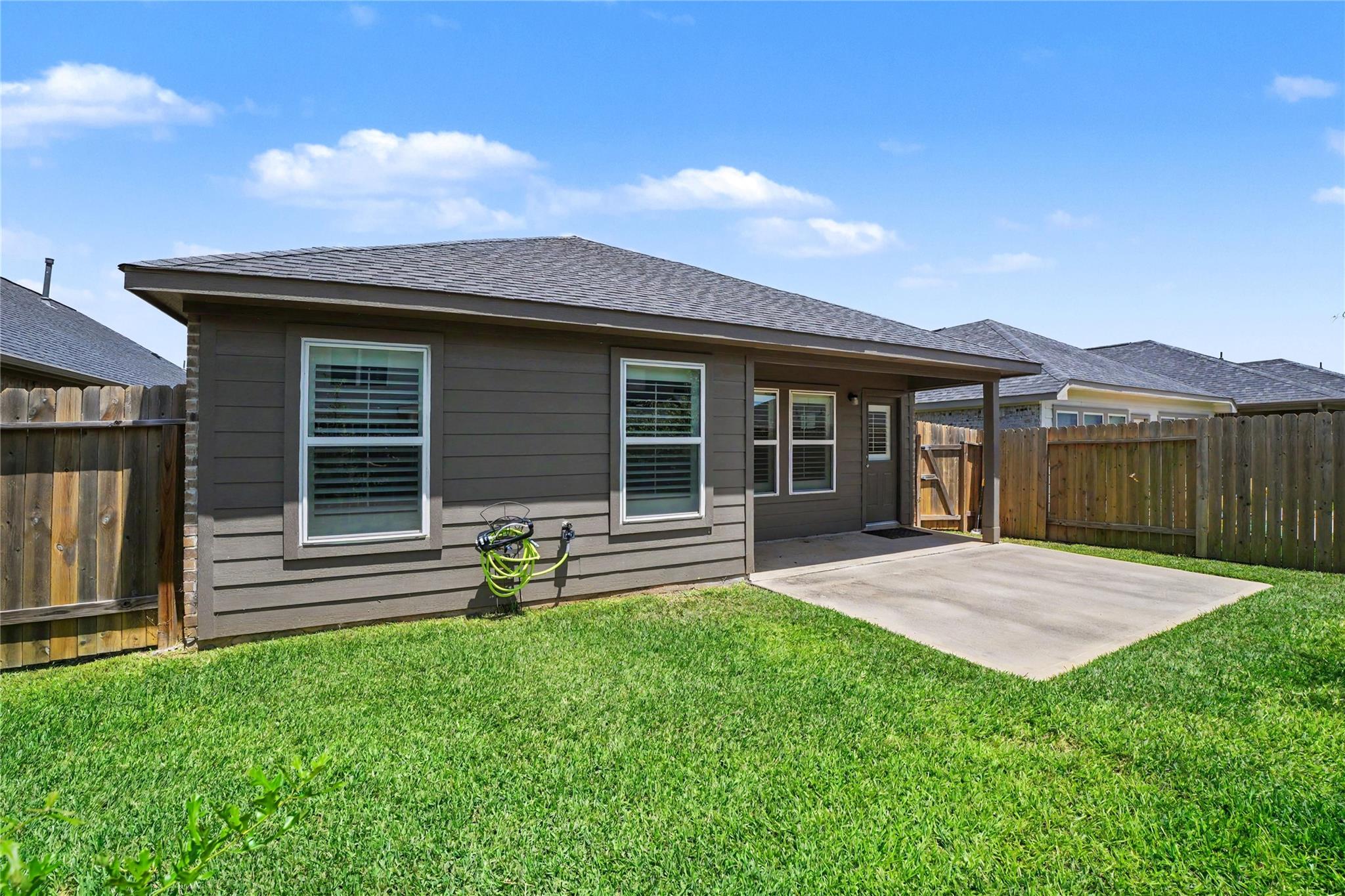22627 Rosy Heights Trail