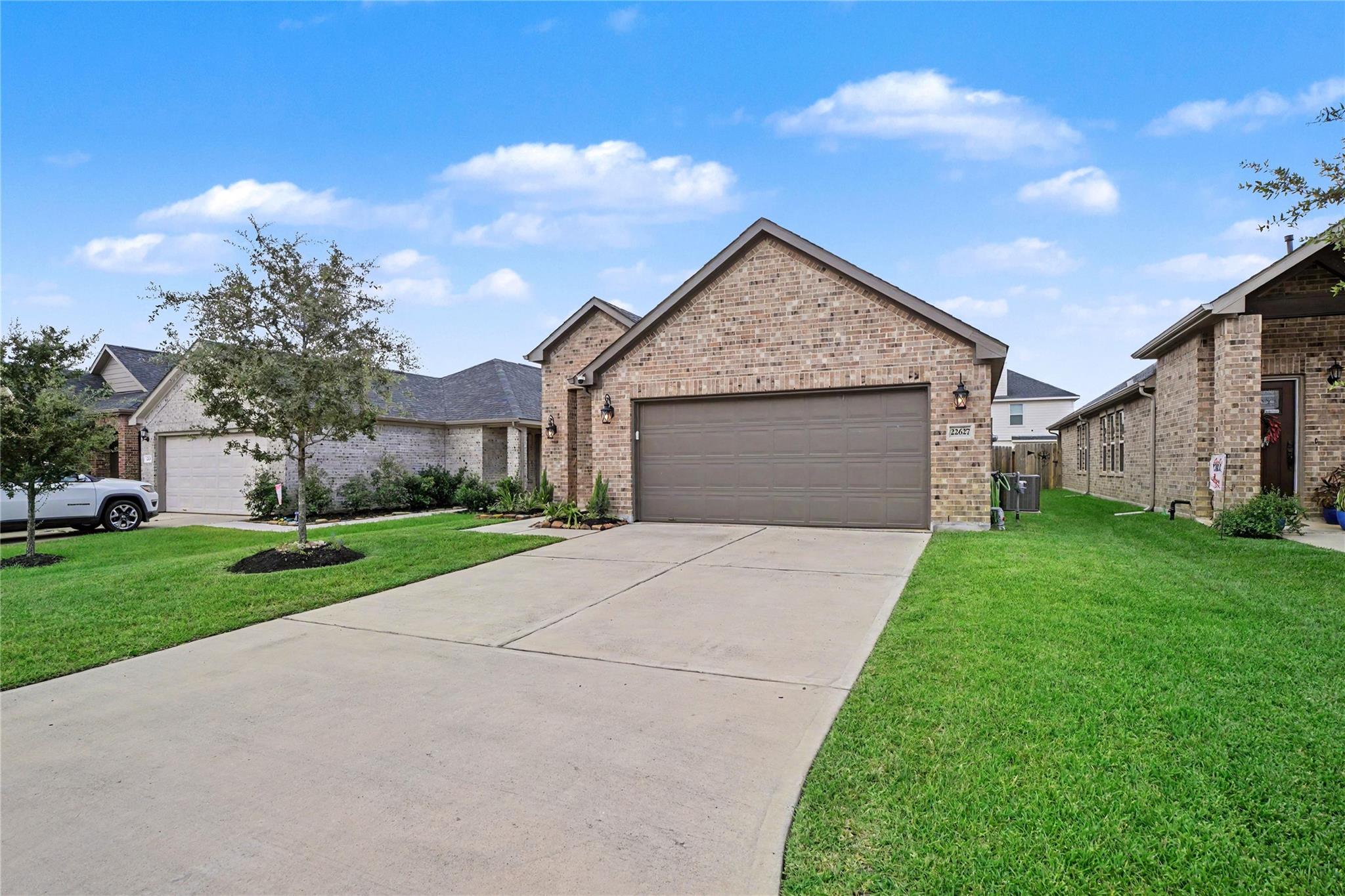 22627 Rosy Heights Trail