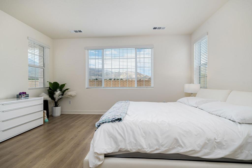 80275 Vera Cruz Court