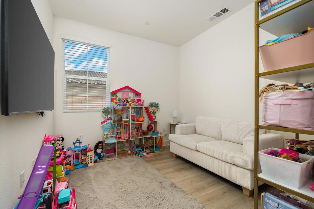 80275 Vera Cruz Court