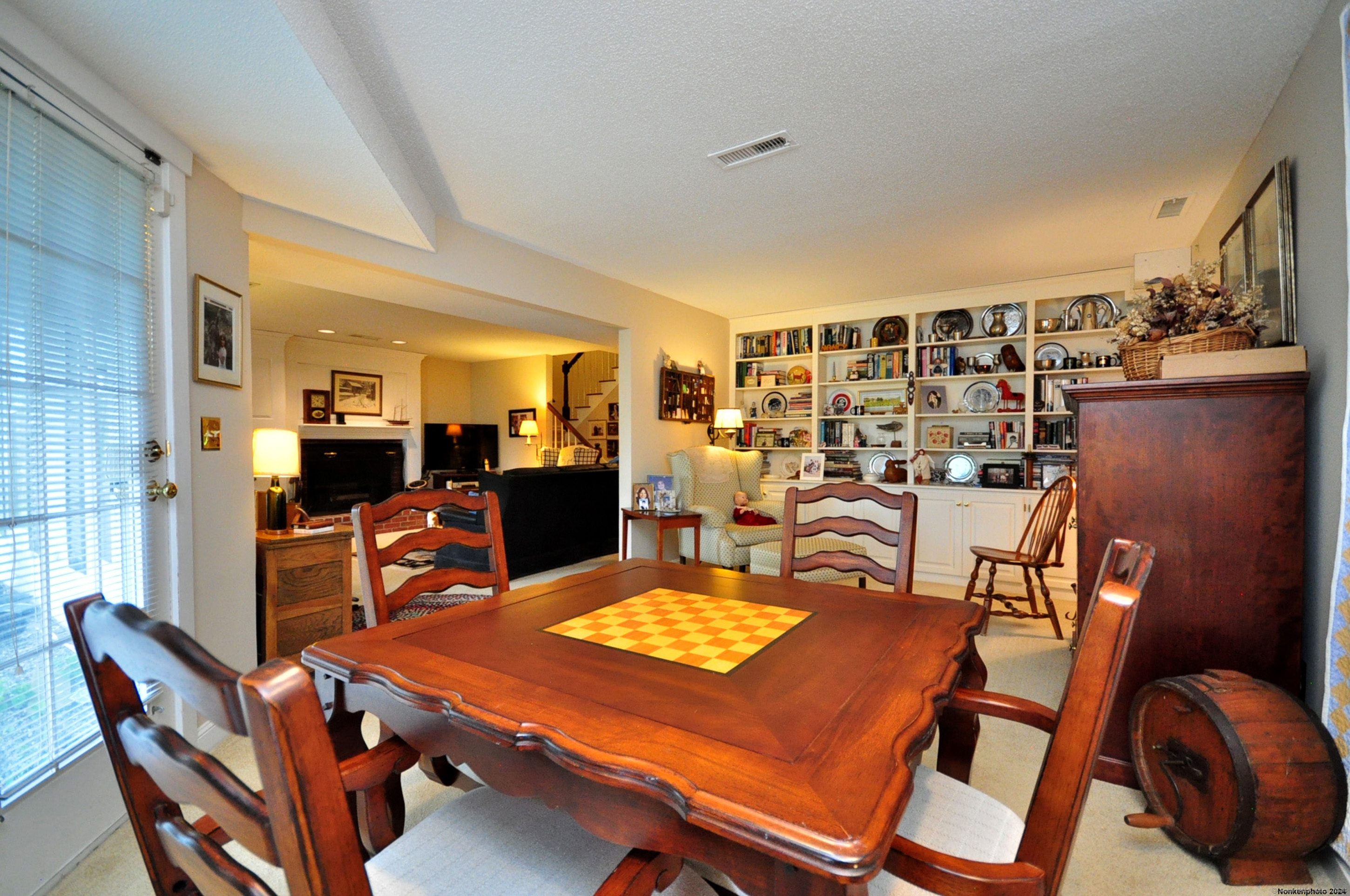 3 Hawthorne Court