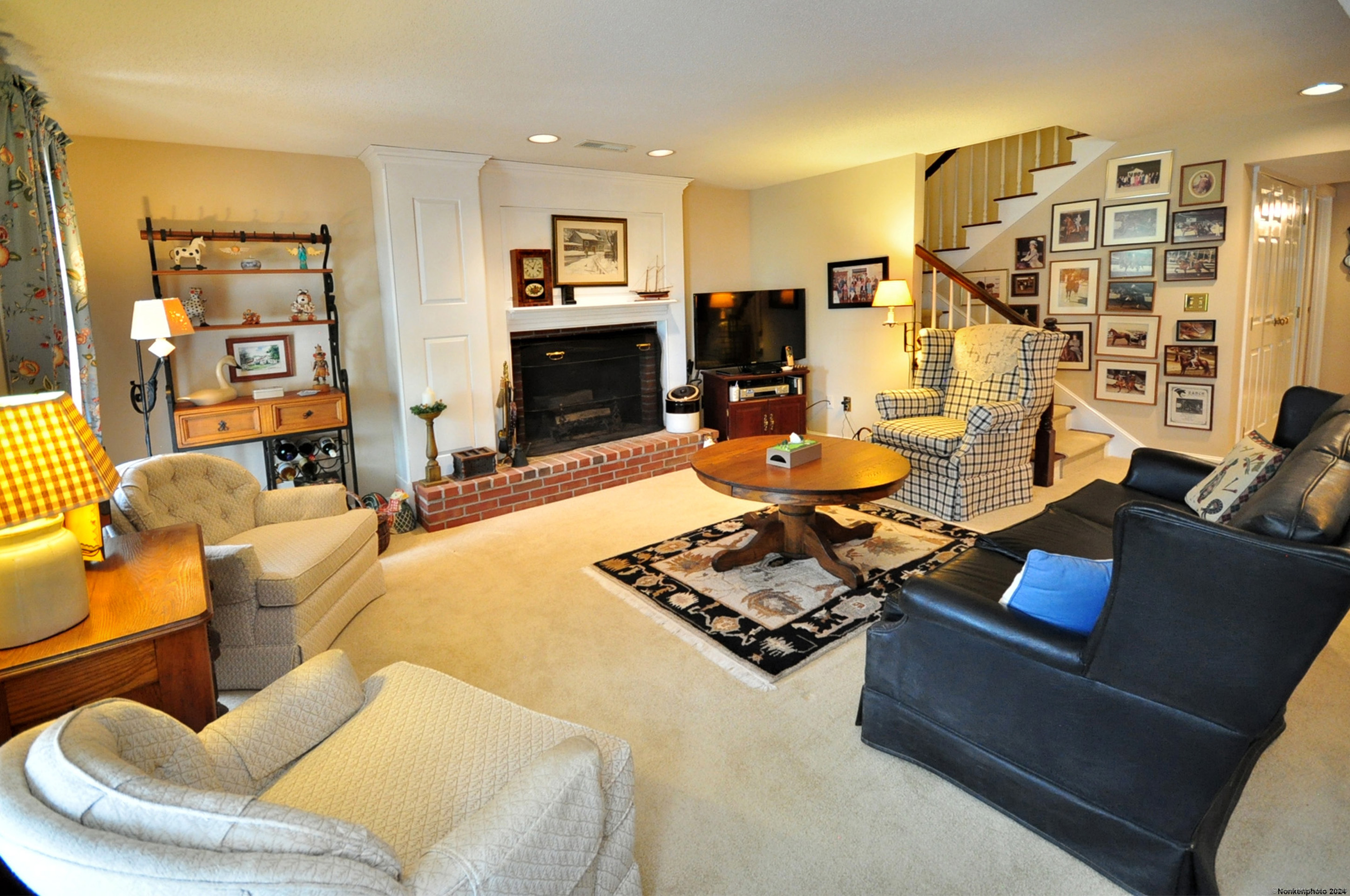 3 Hawthorne Court