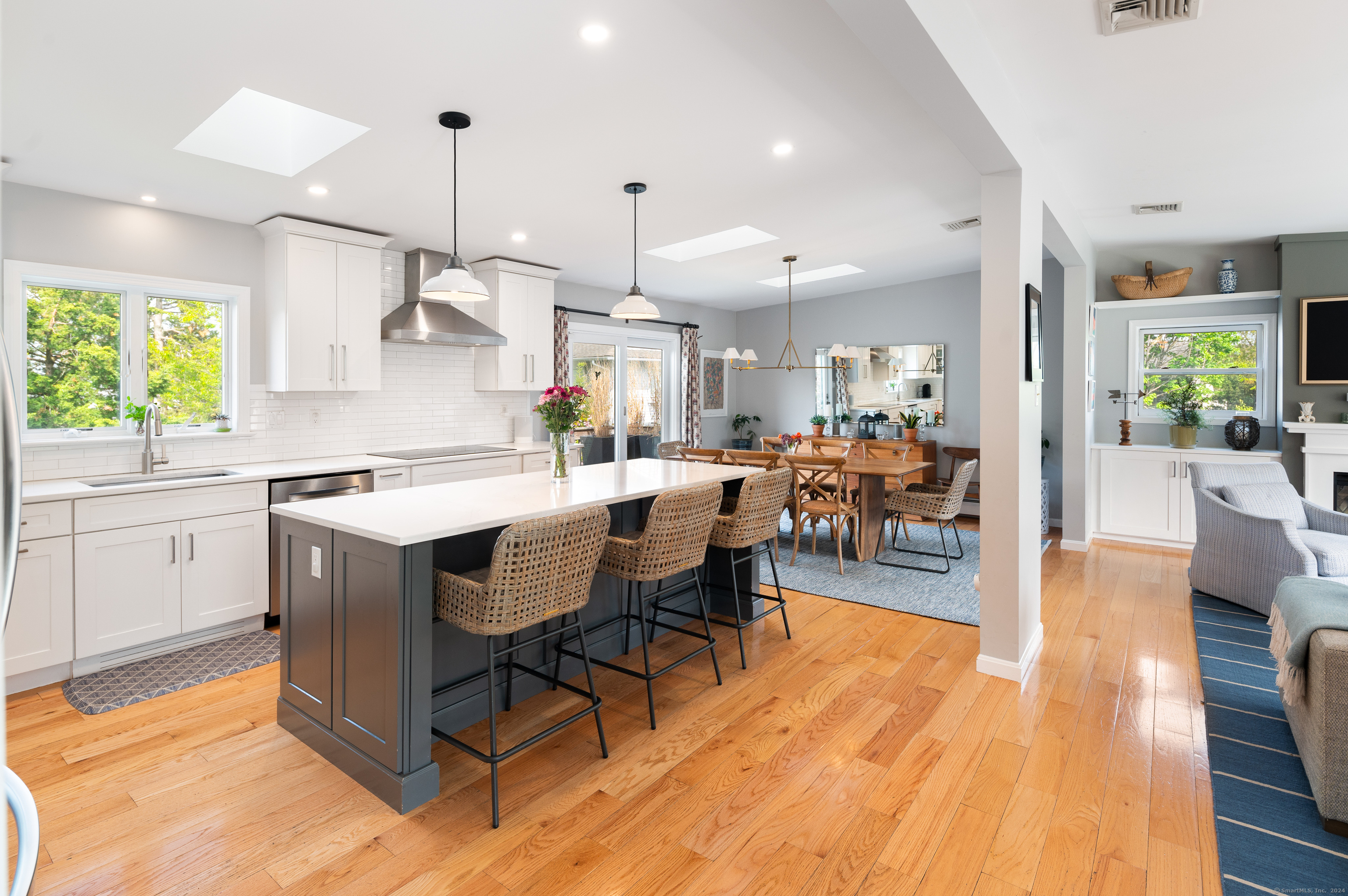 106 Rockledge Drive