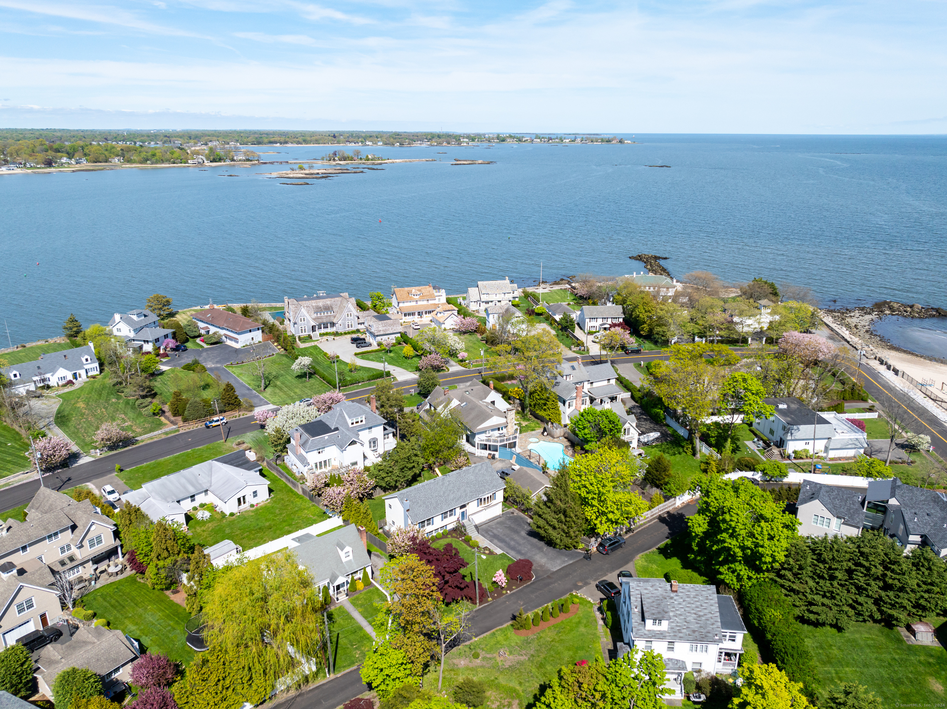 106 Rockledge Drive