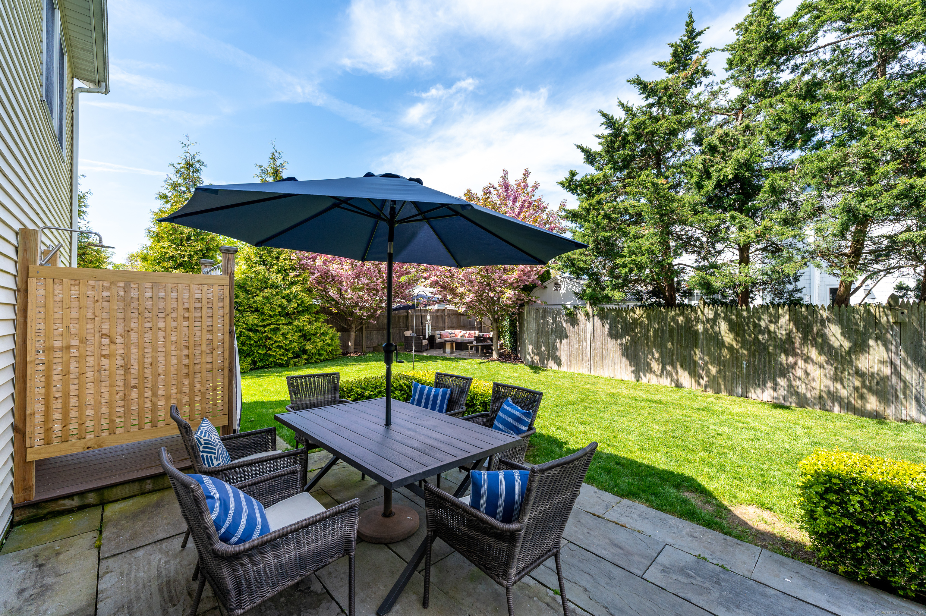 106 Rockledge Drive