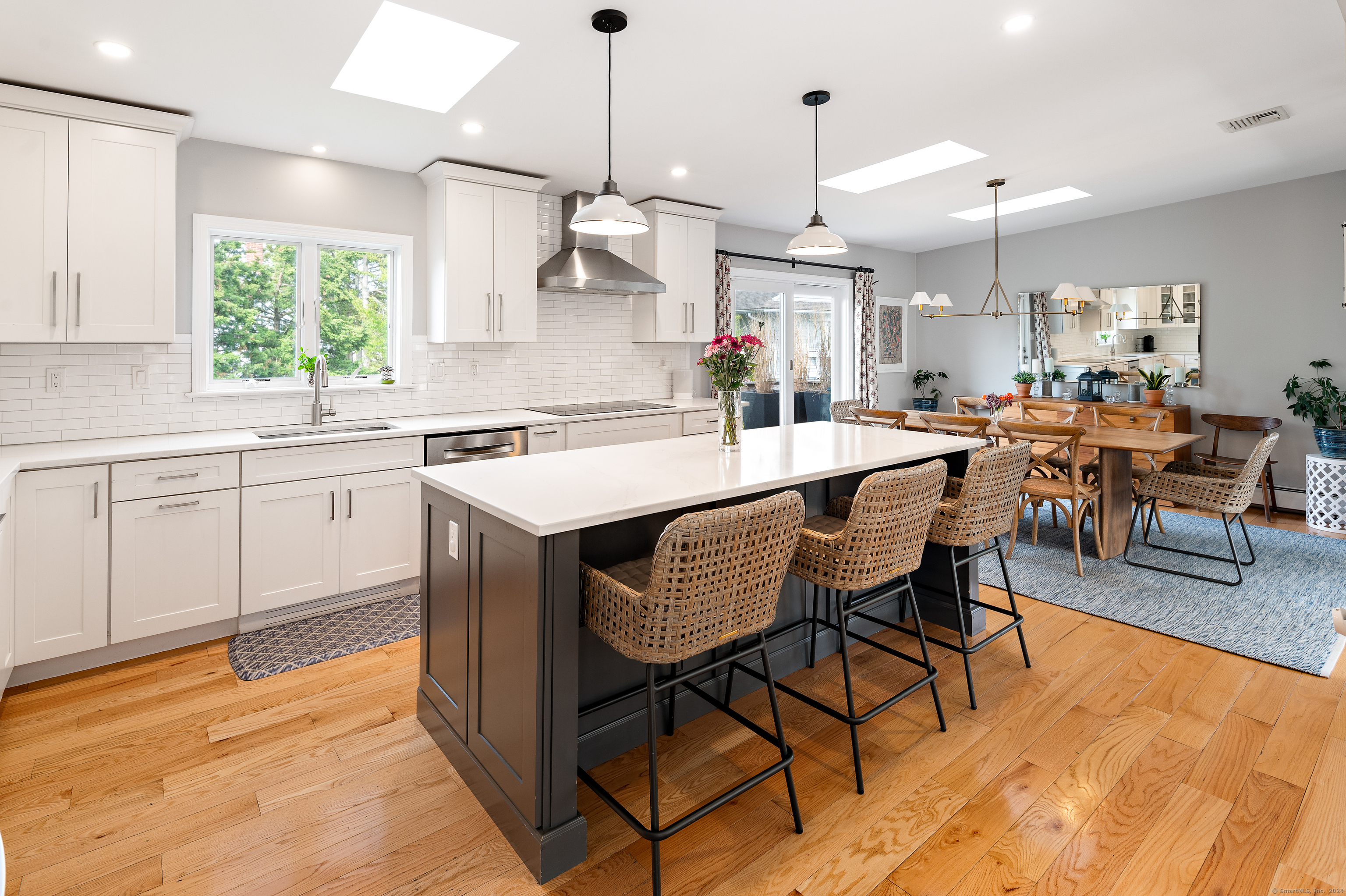 106 Rockledge Drive