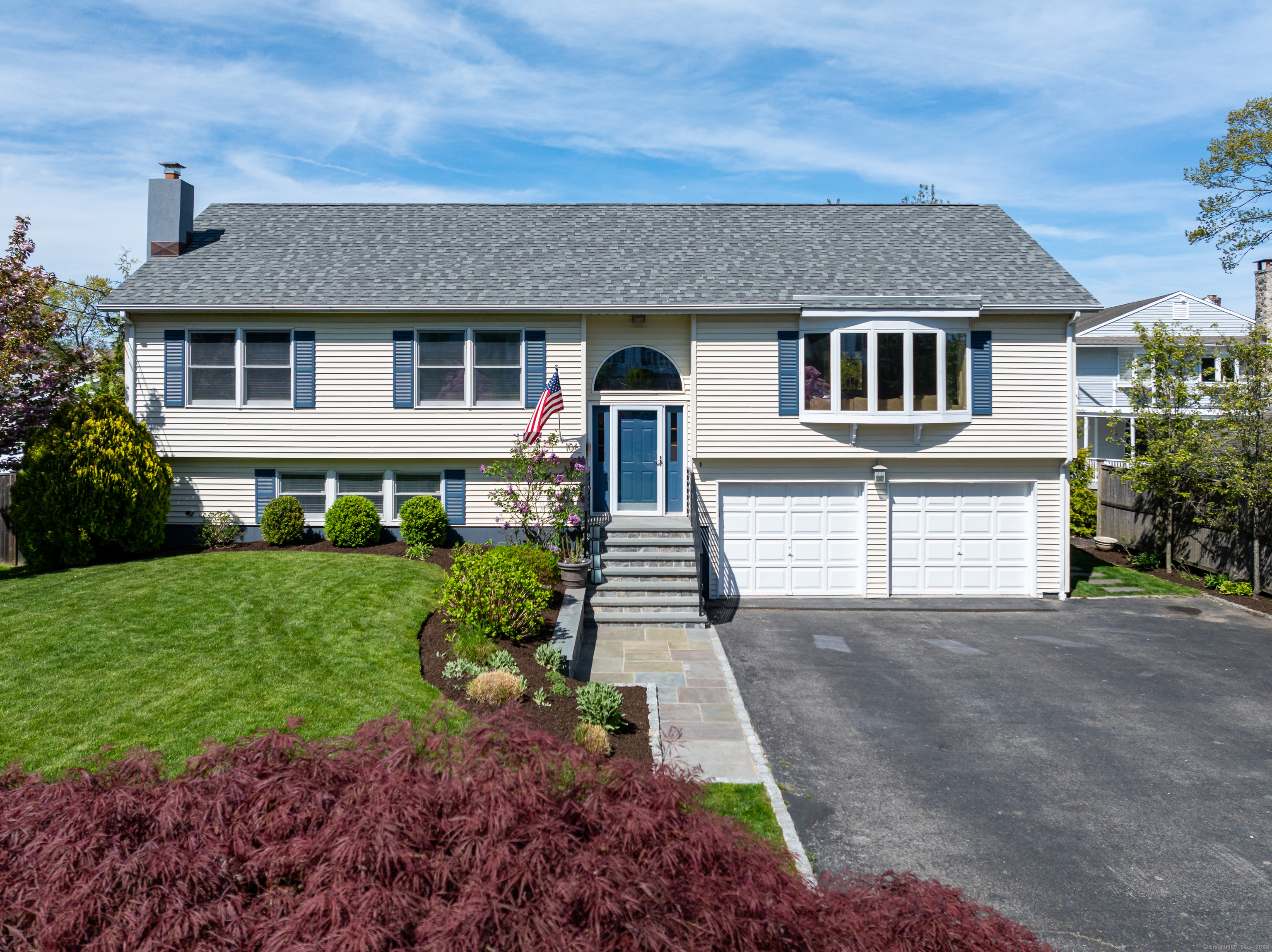 106 Rockledge Drive