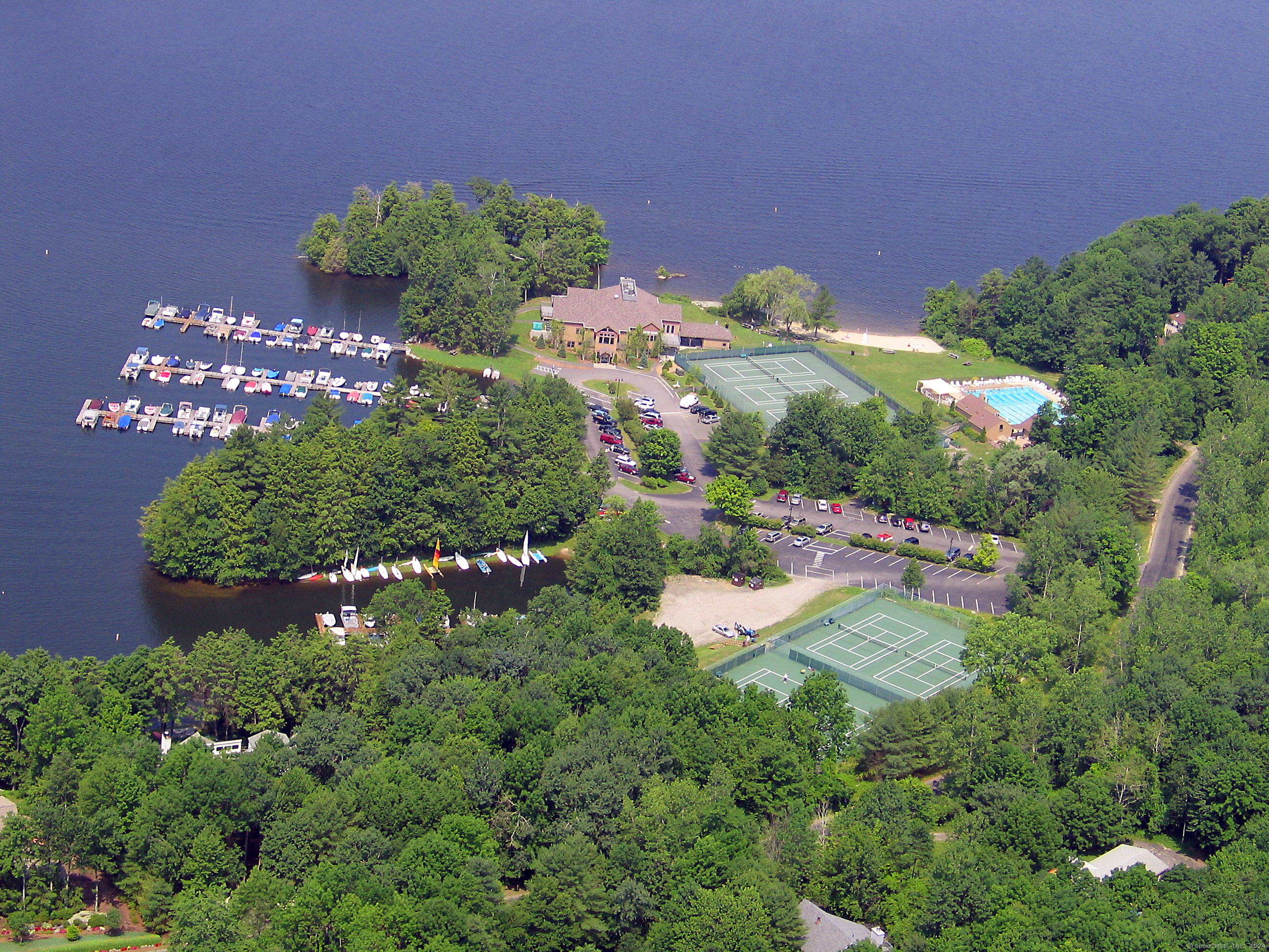 58 East Hyerdale Drive