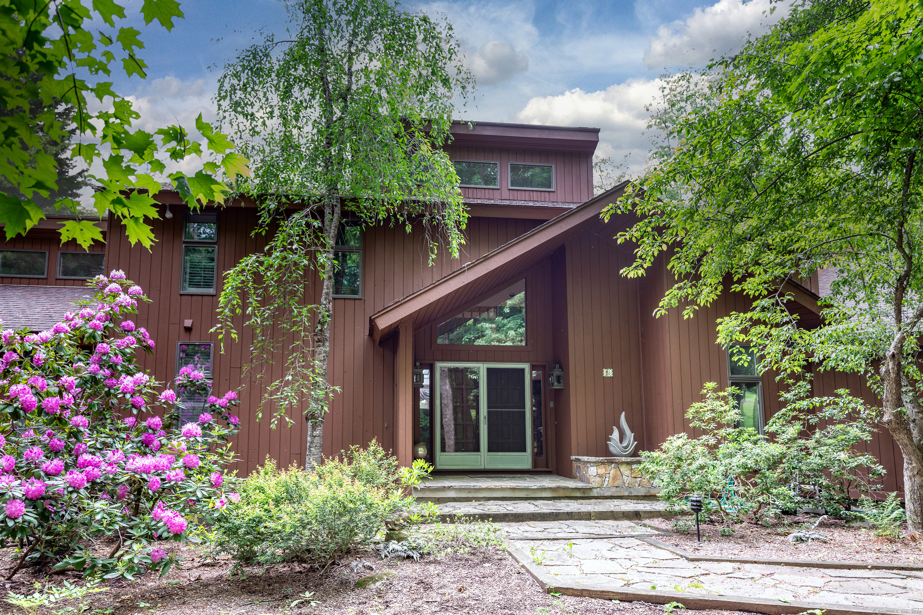 58 East Hyerdale Drive