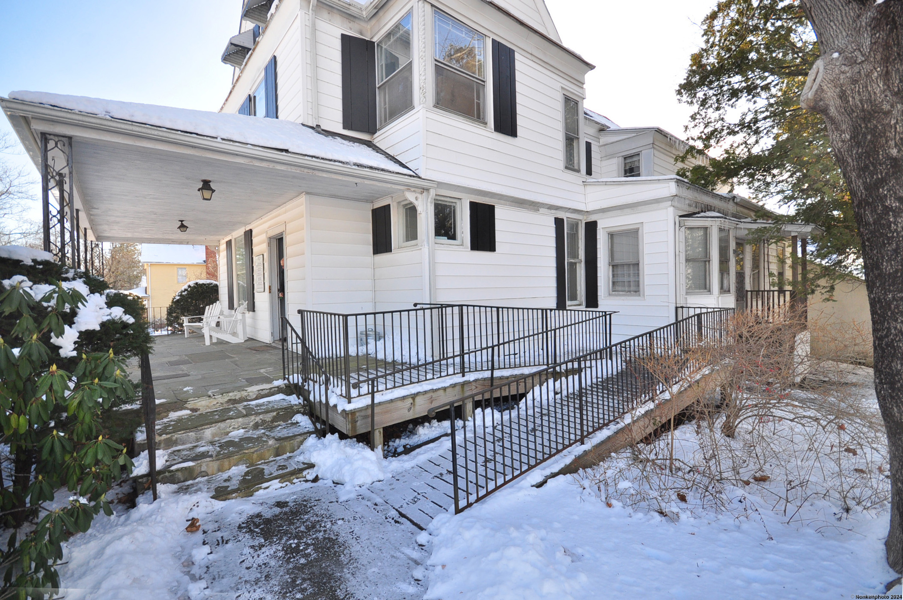 82 Meadow Street