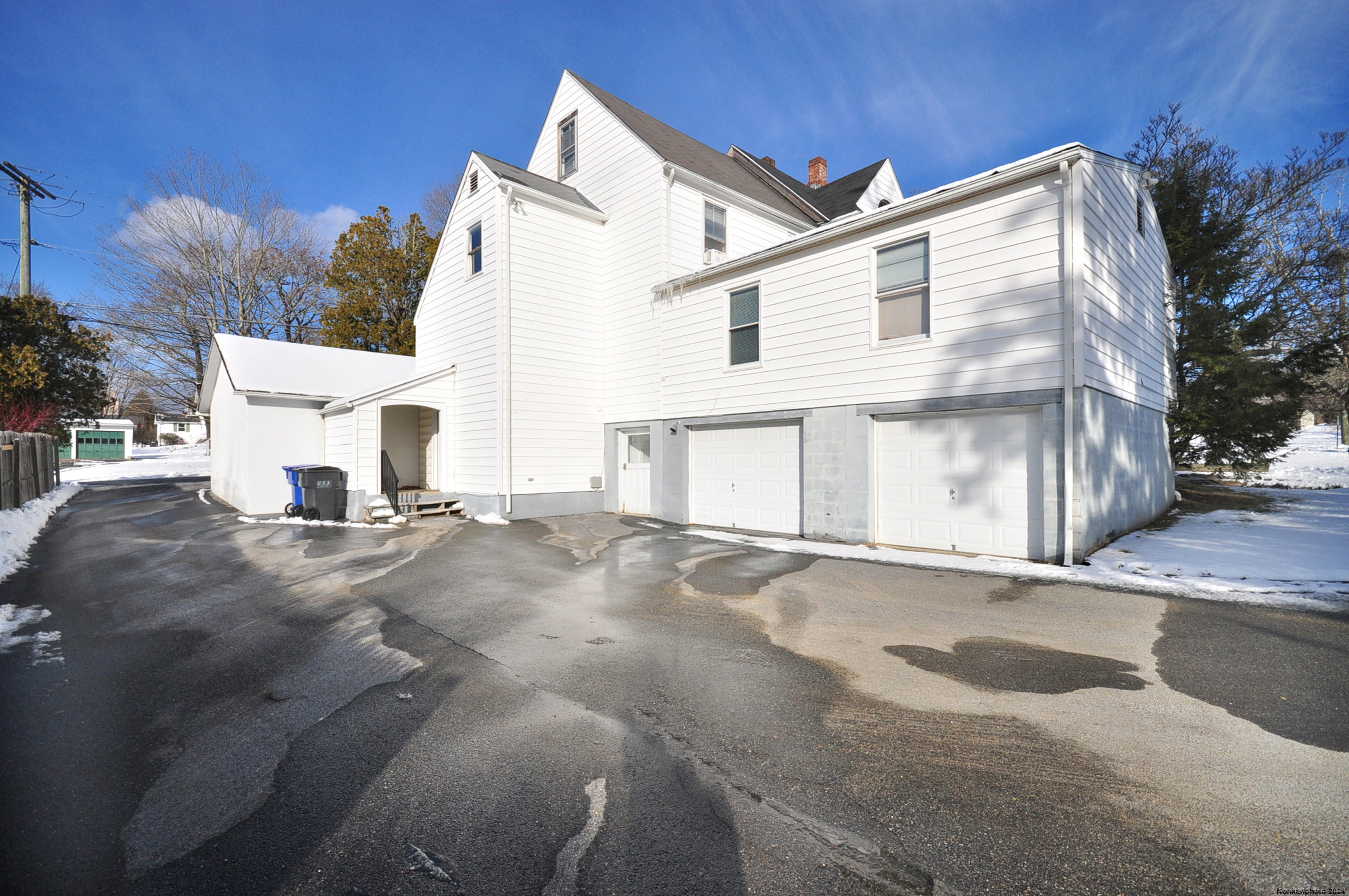82 Meadow Street