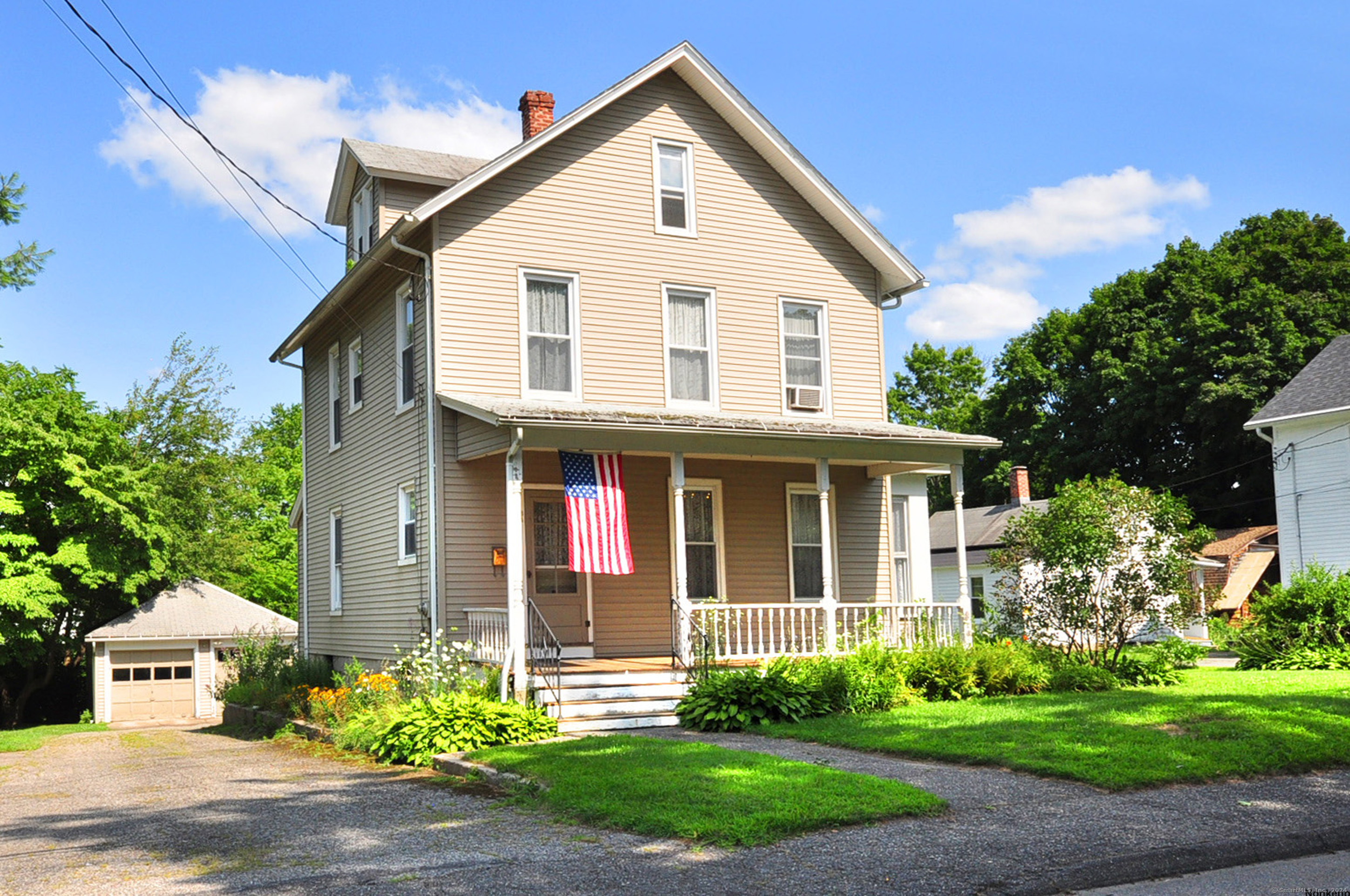 84 Riverside Avenue