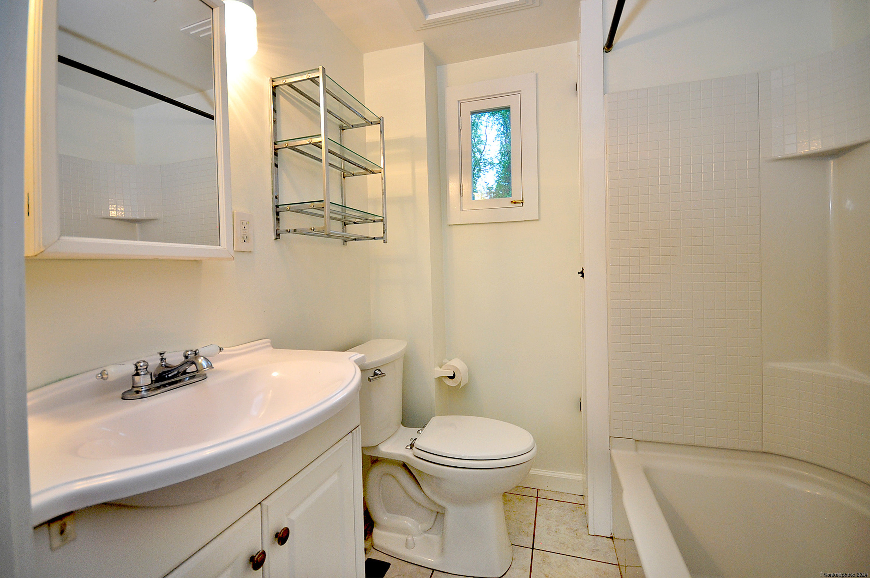 22 Highland Avenue B