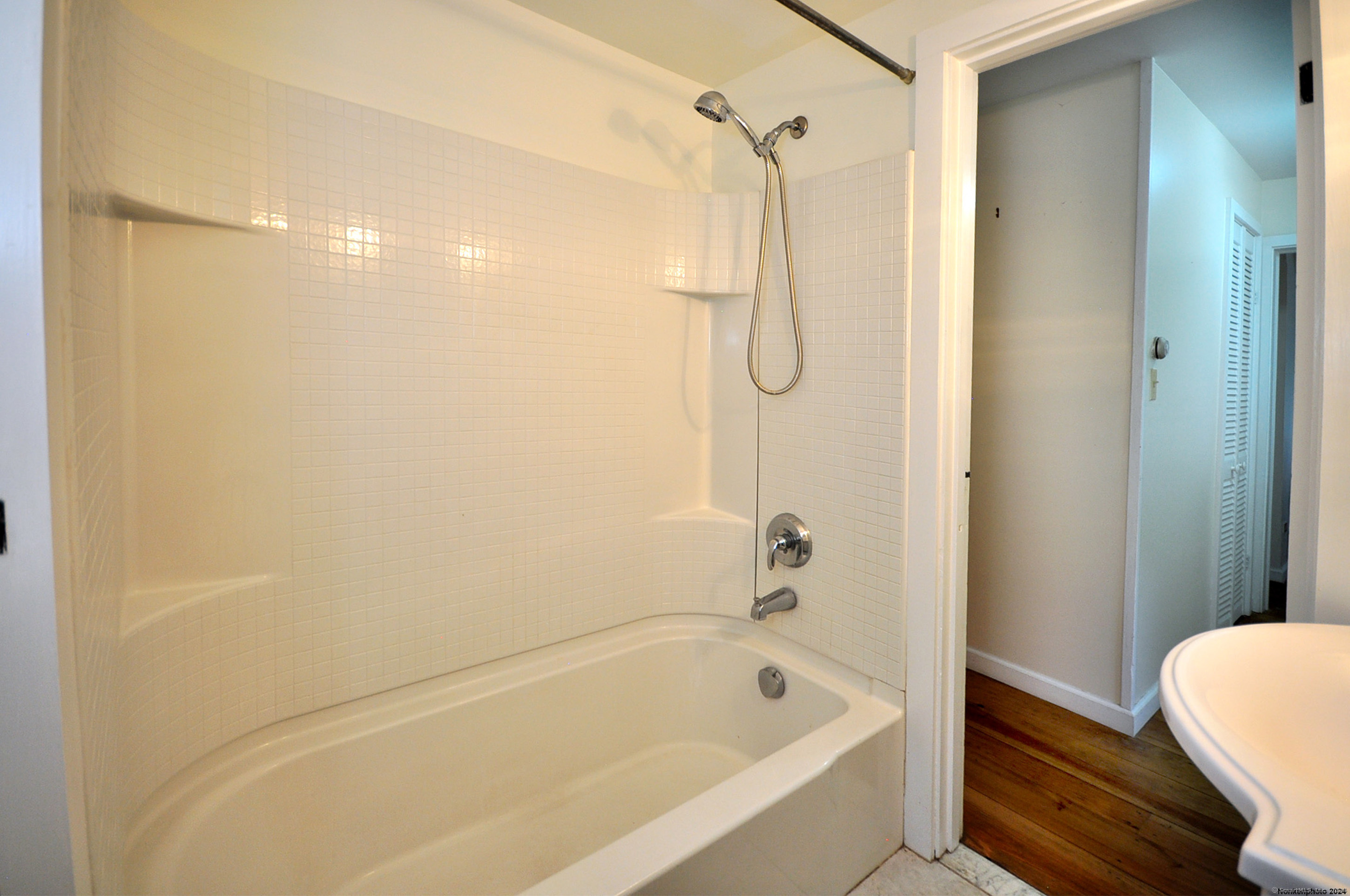 22 Highland Avenue B