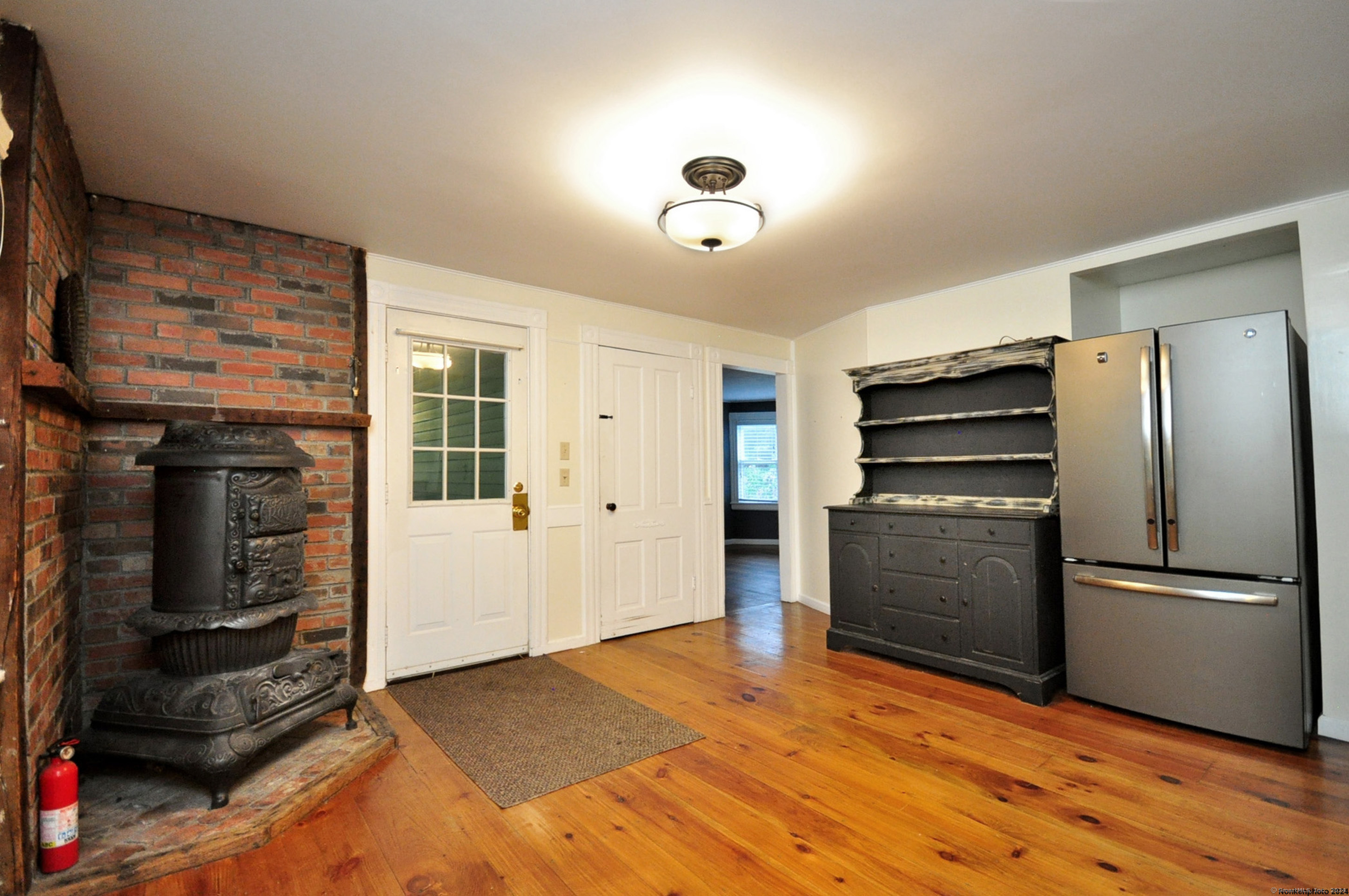22 Highland Avenue B