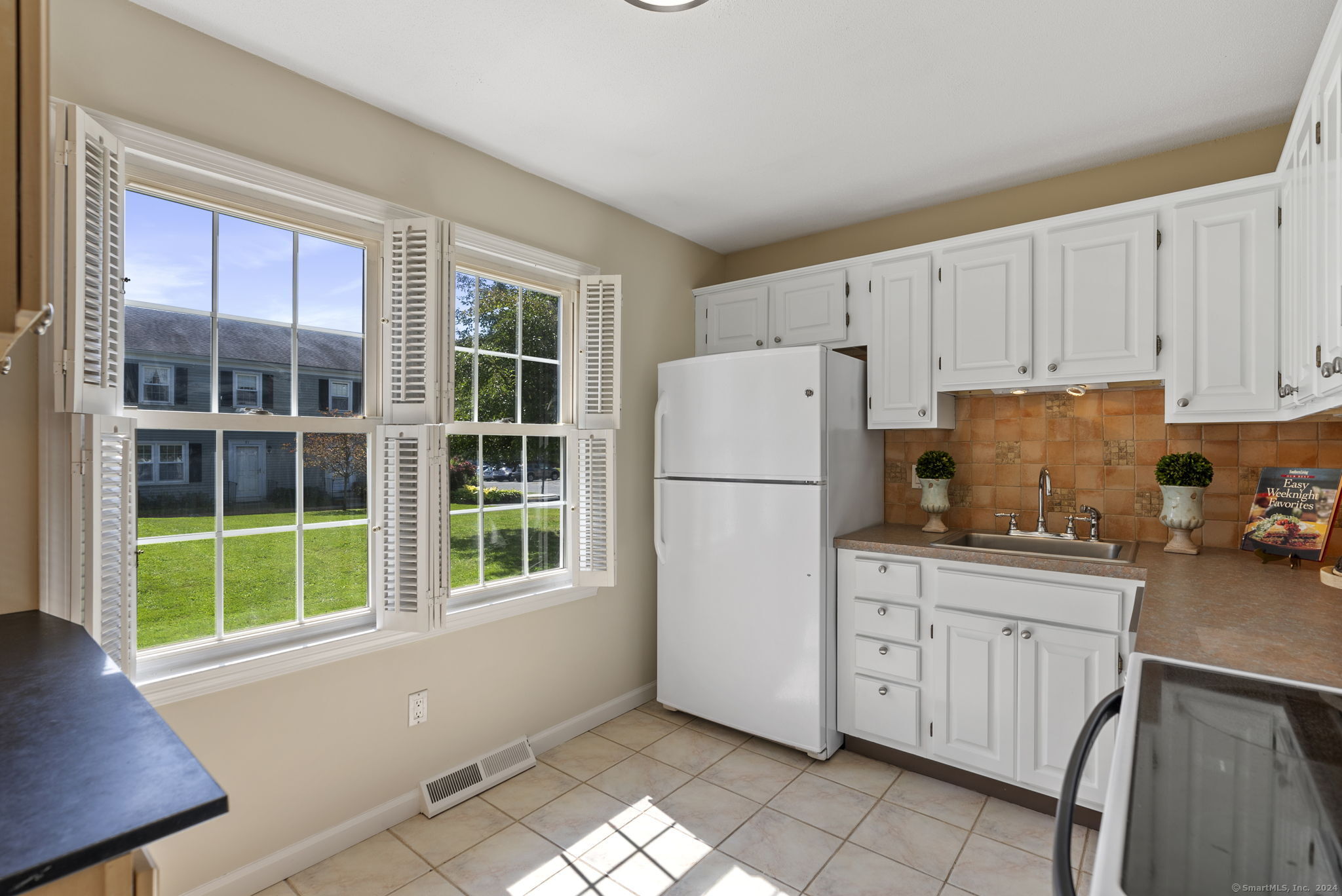 35 Tapping Reeve Village 35
