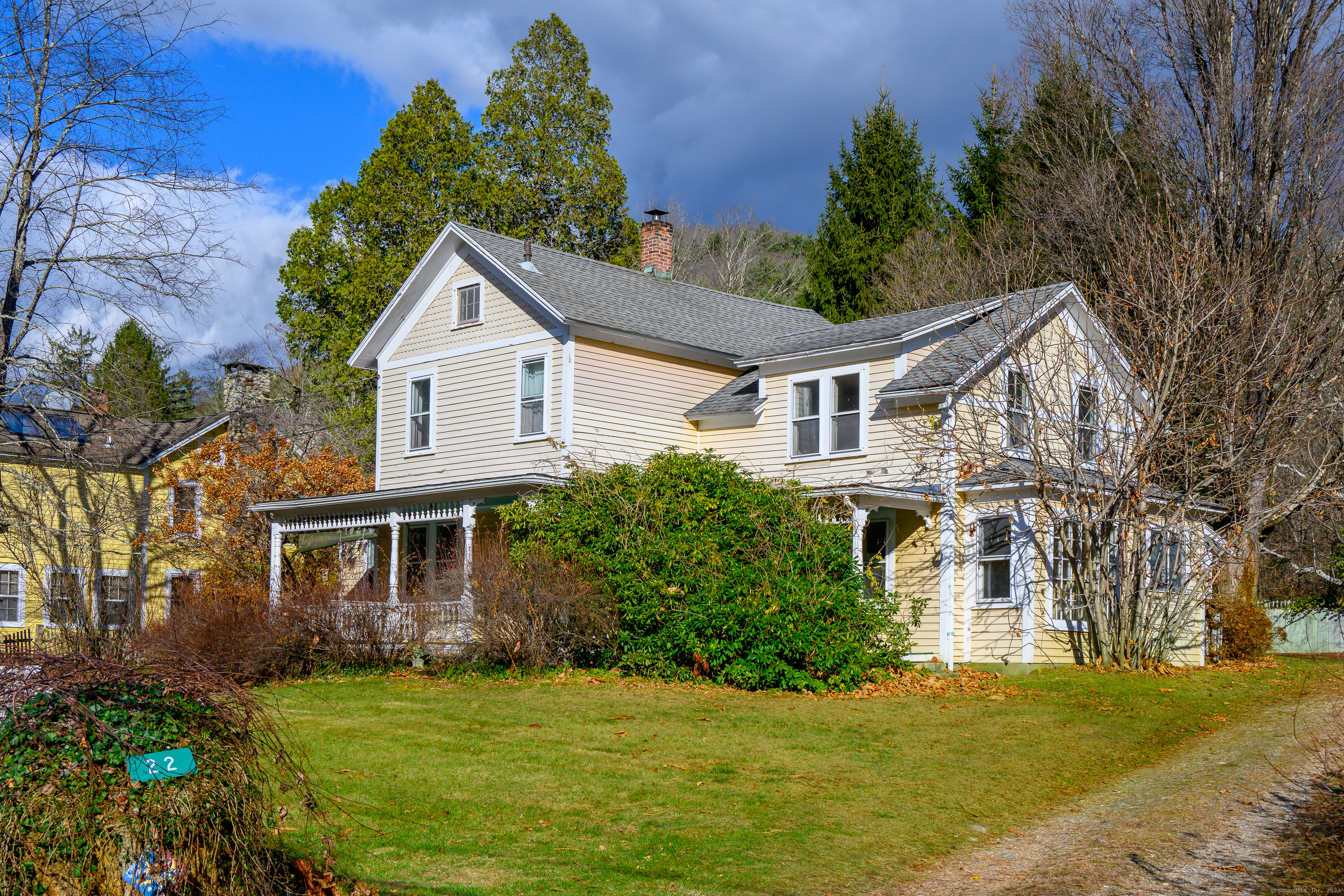 22 River Road
