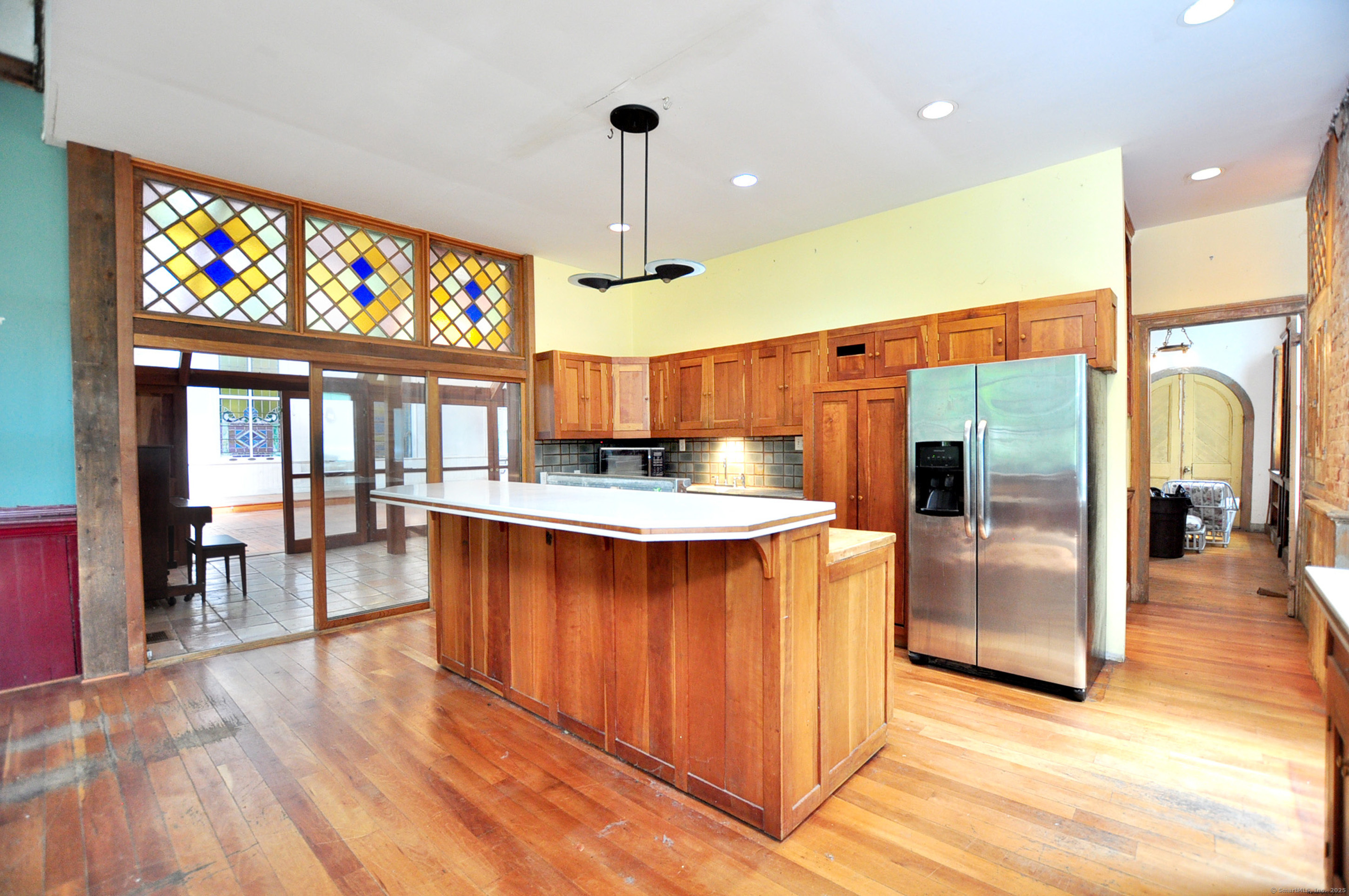 14 River Road