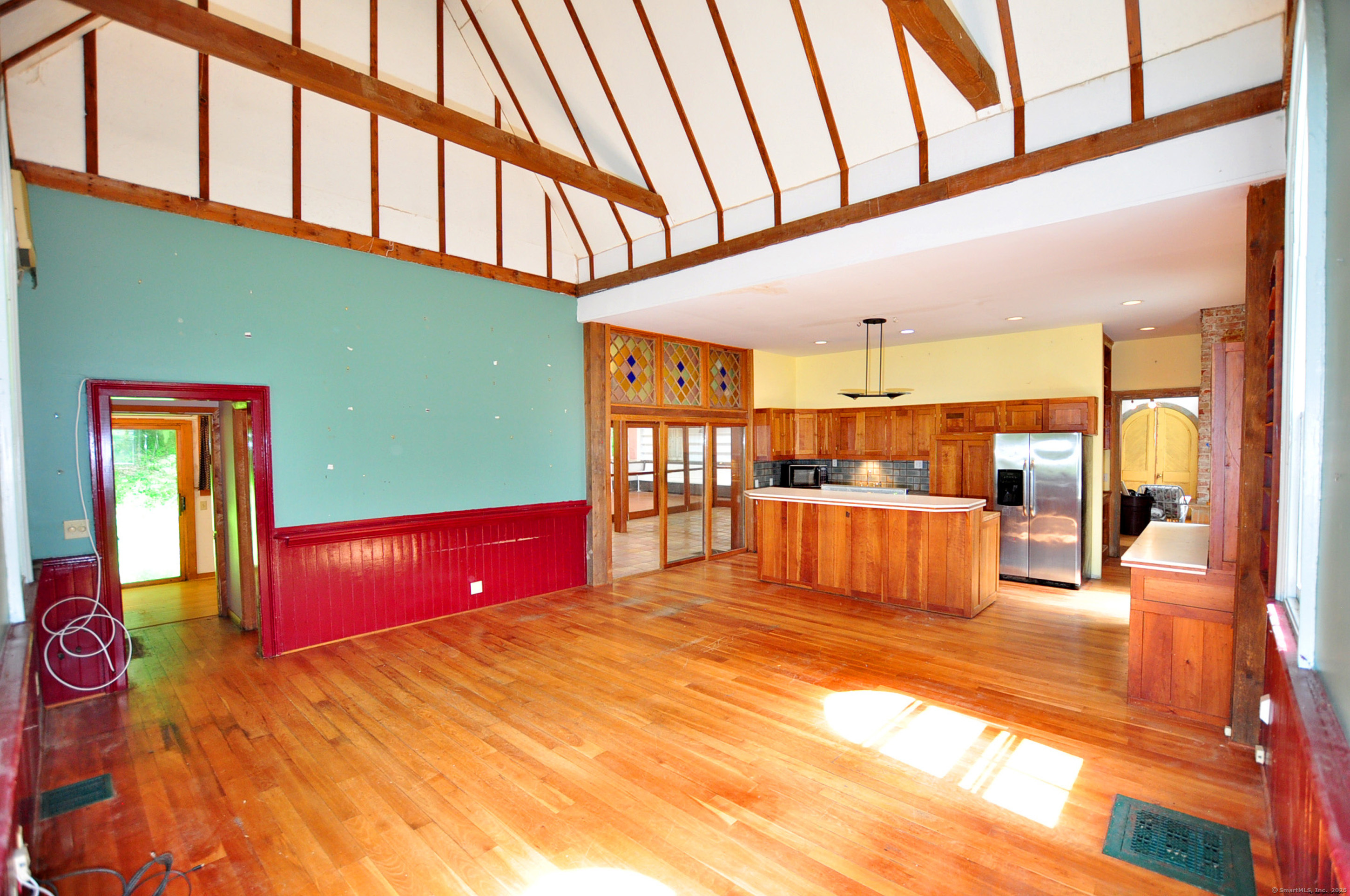14 River Road