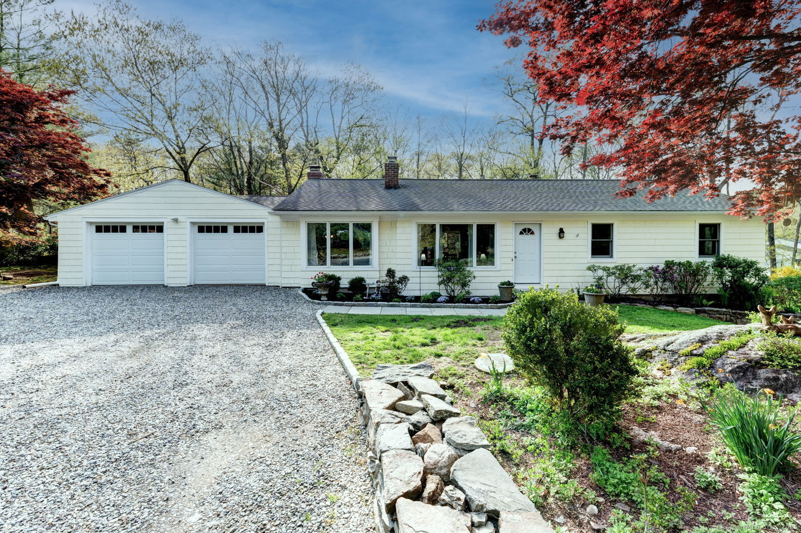 3 Summit Lane