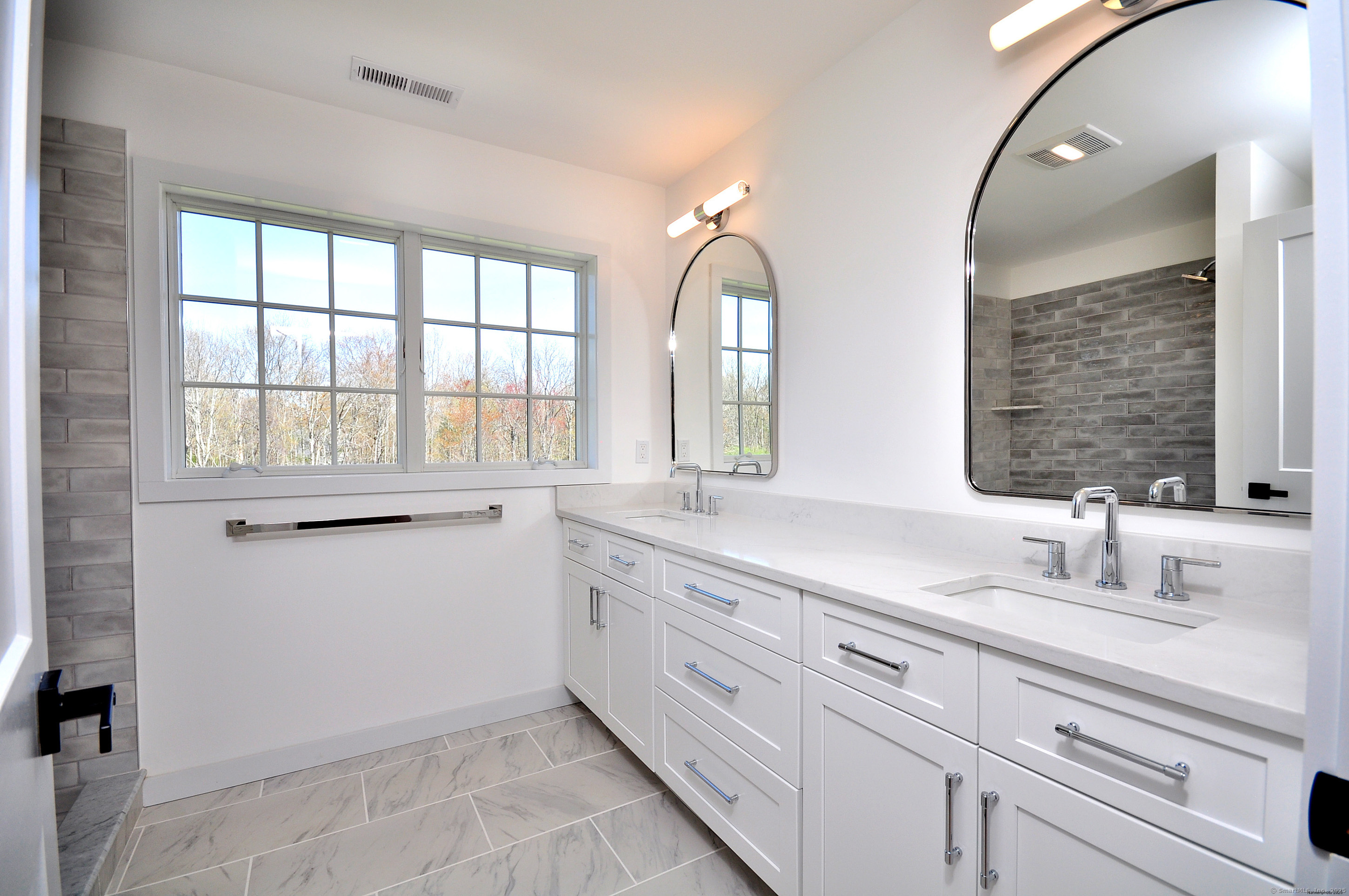 137 Buell Road
