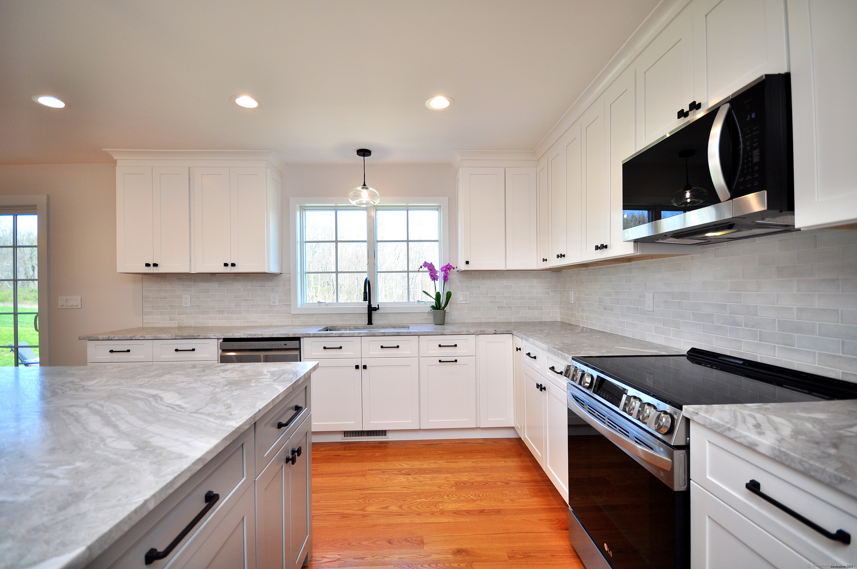 137 Buell Road