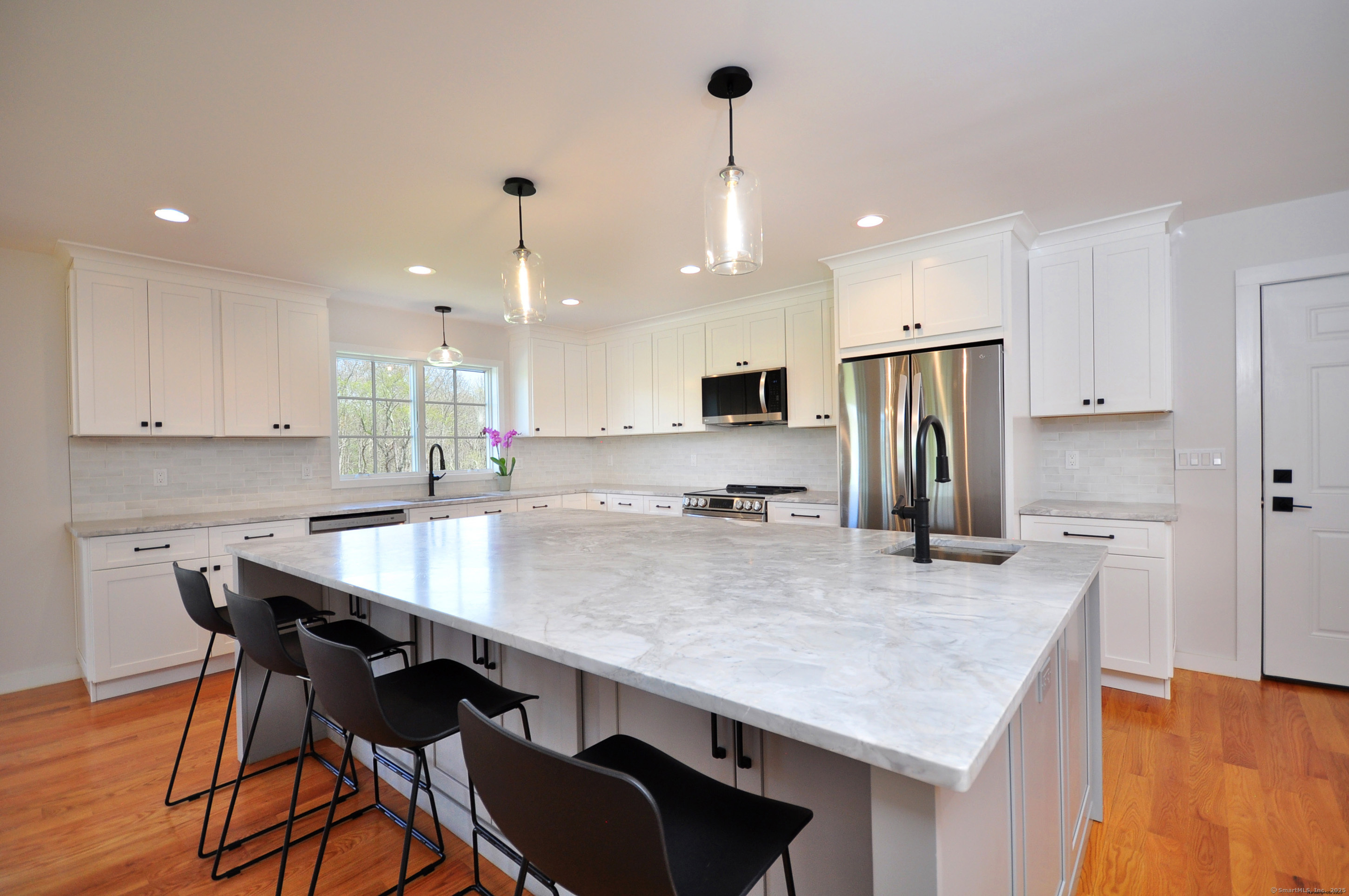 137 Buell Road
