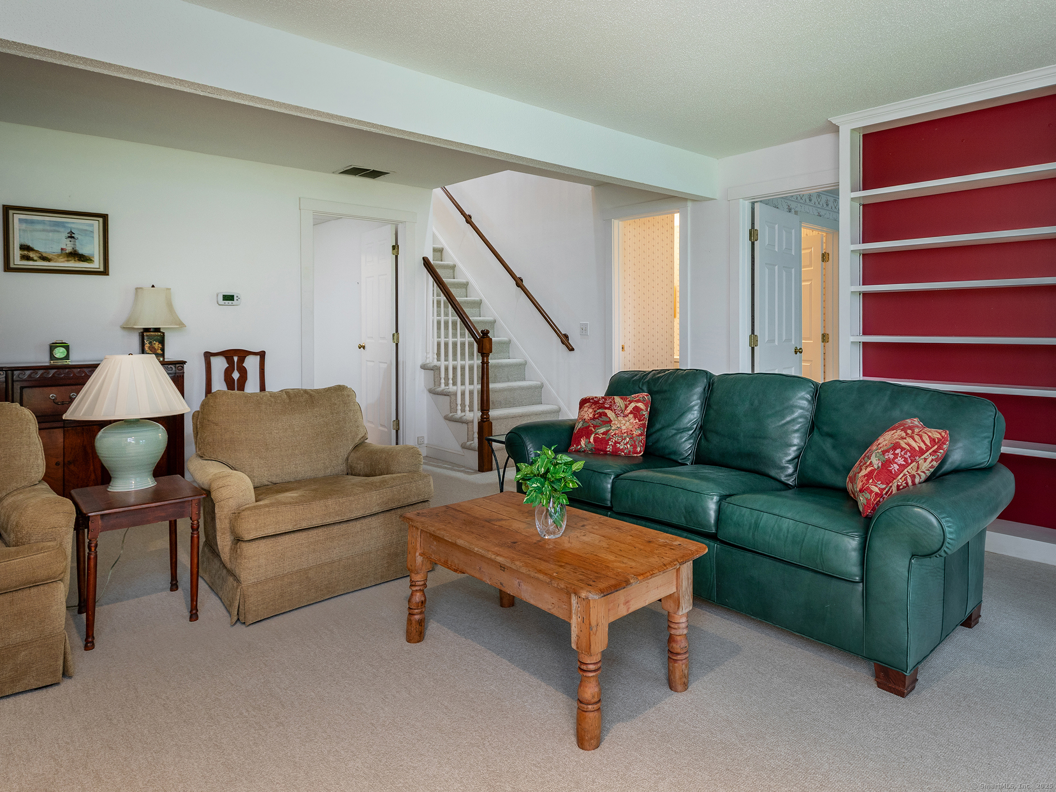 8 Dickinson Court 8
