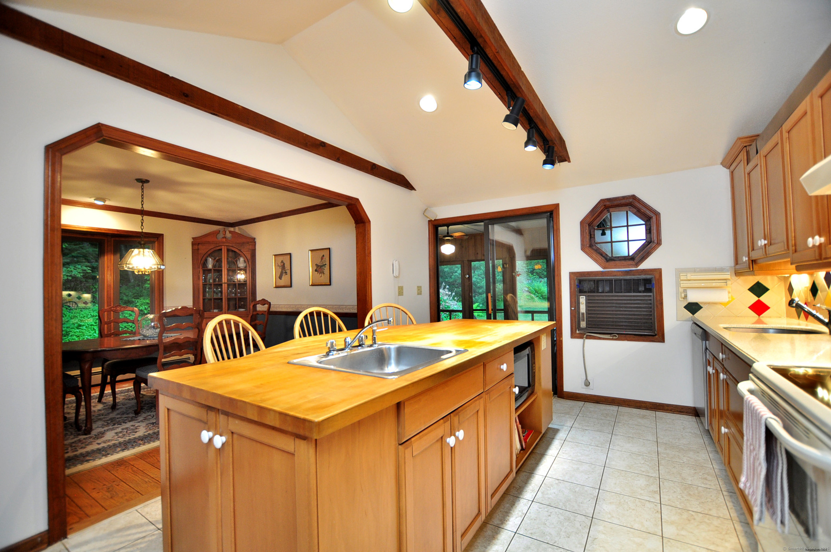 172 Bentley Circle