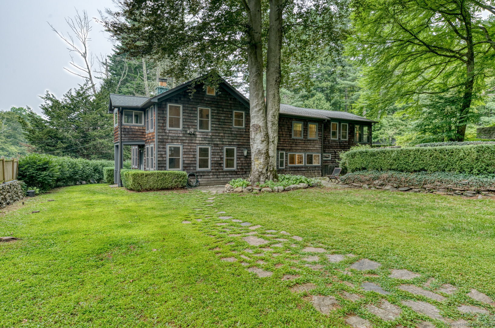 4 Garland Road