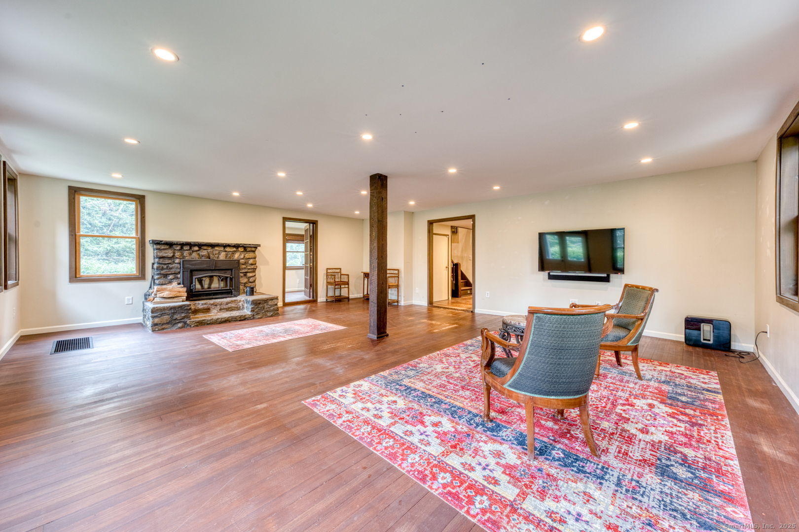 4 Garland Road