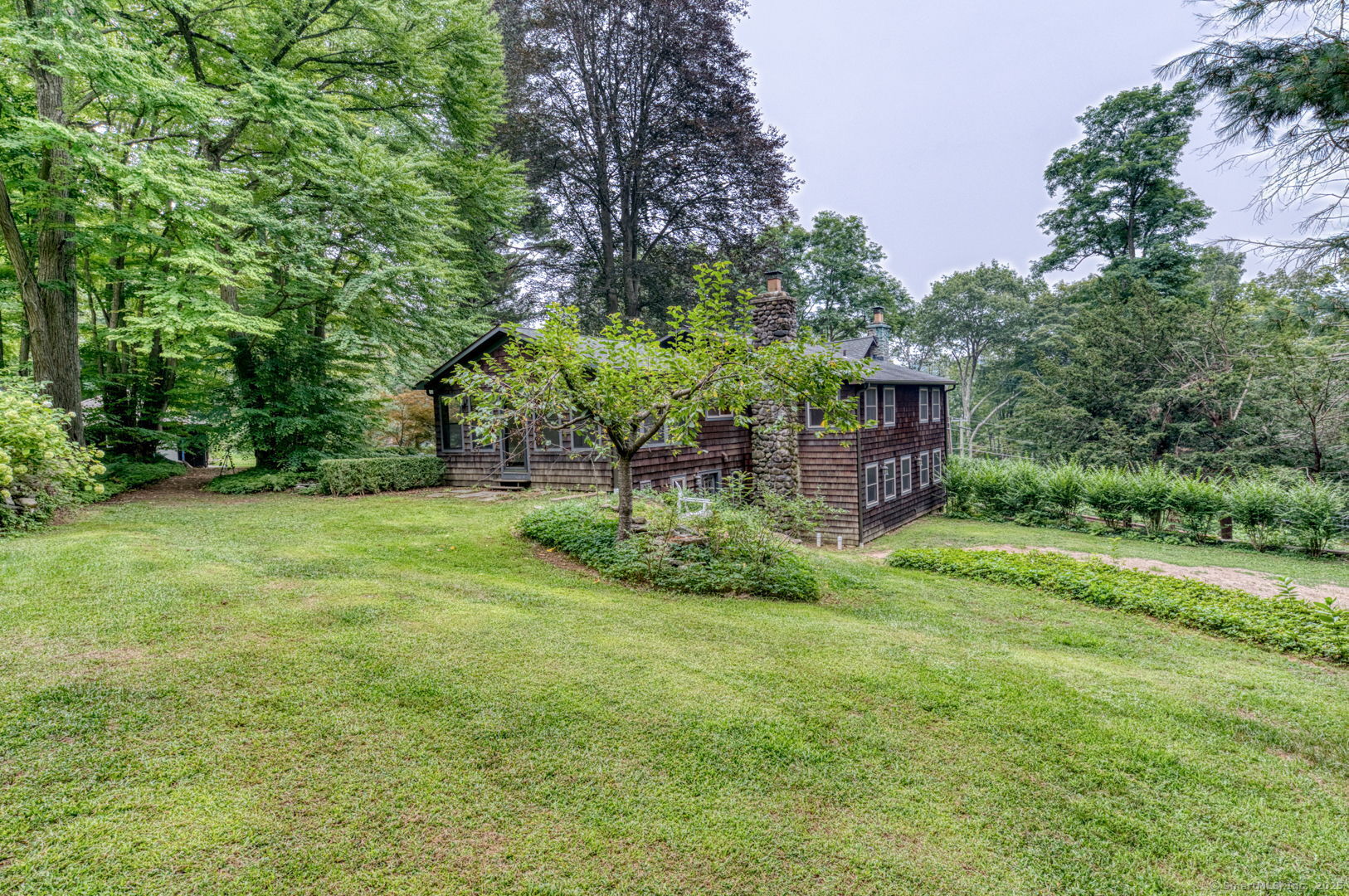4 Garland Road