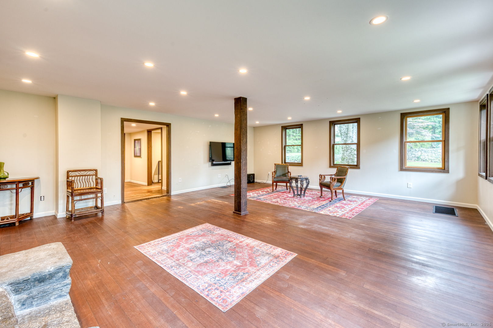 4 Garland Road