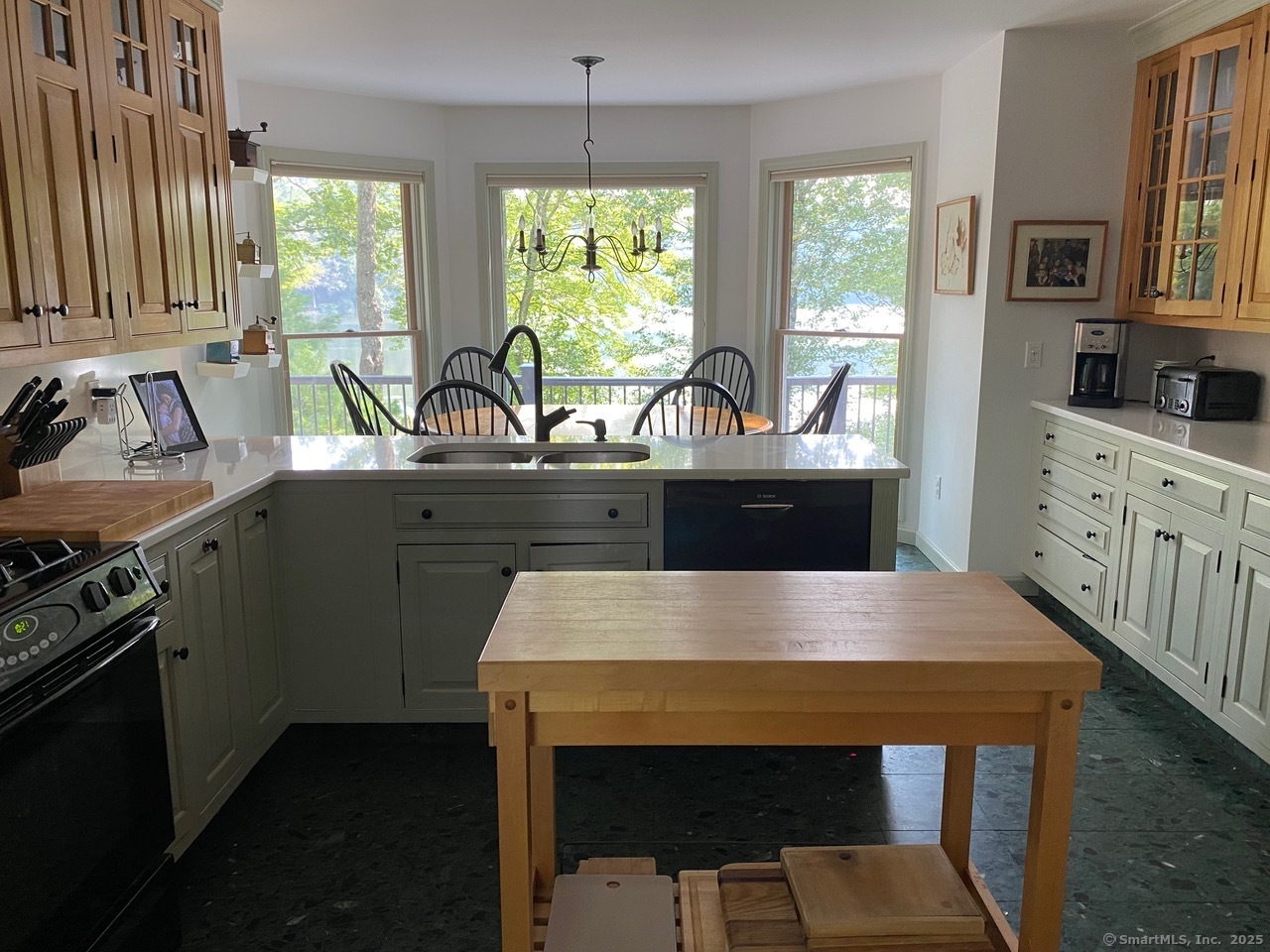 177 West Hyerdale Drive