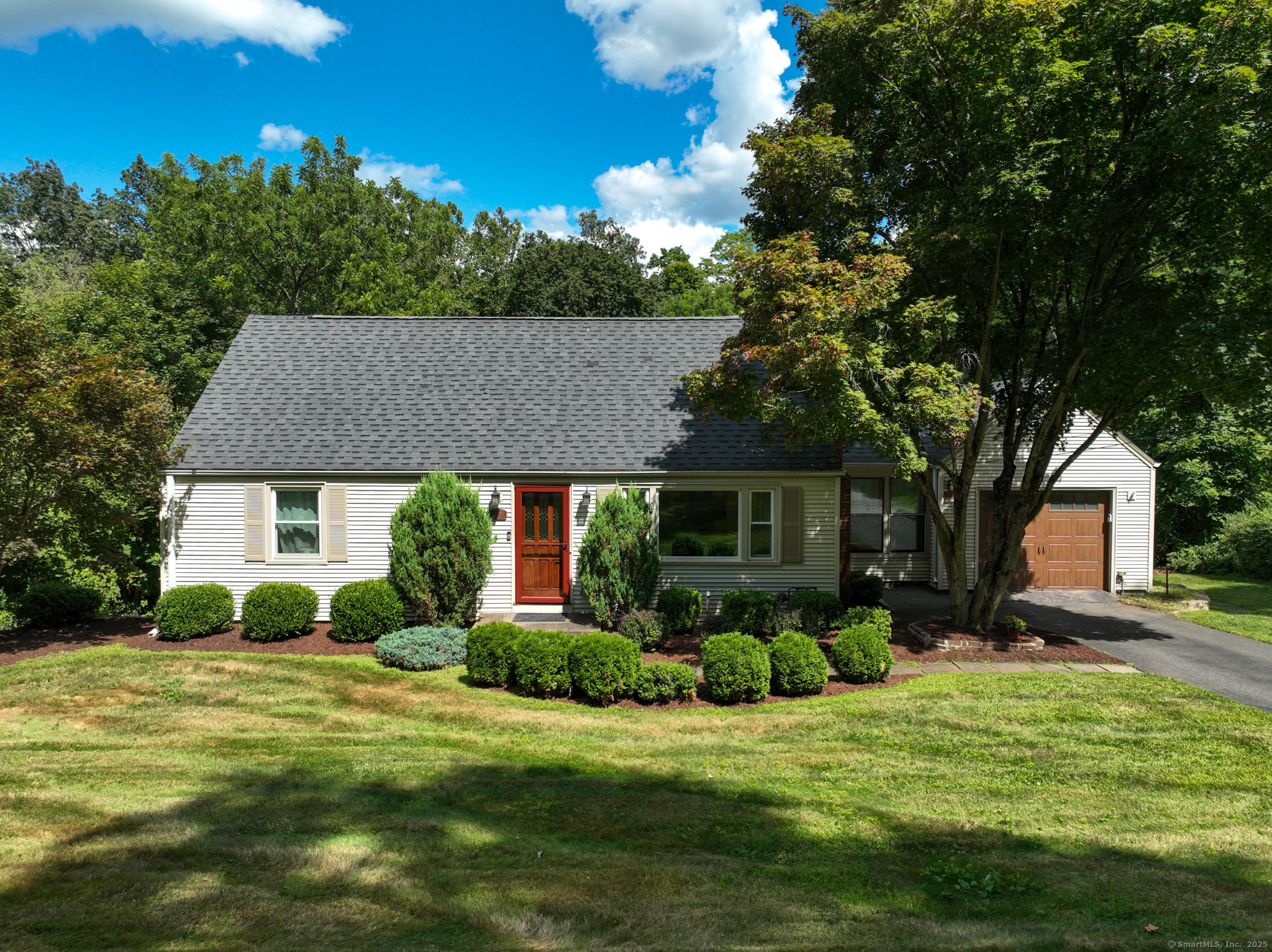 107 Hopewell Road