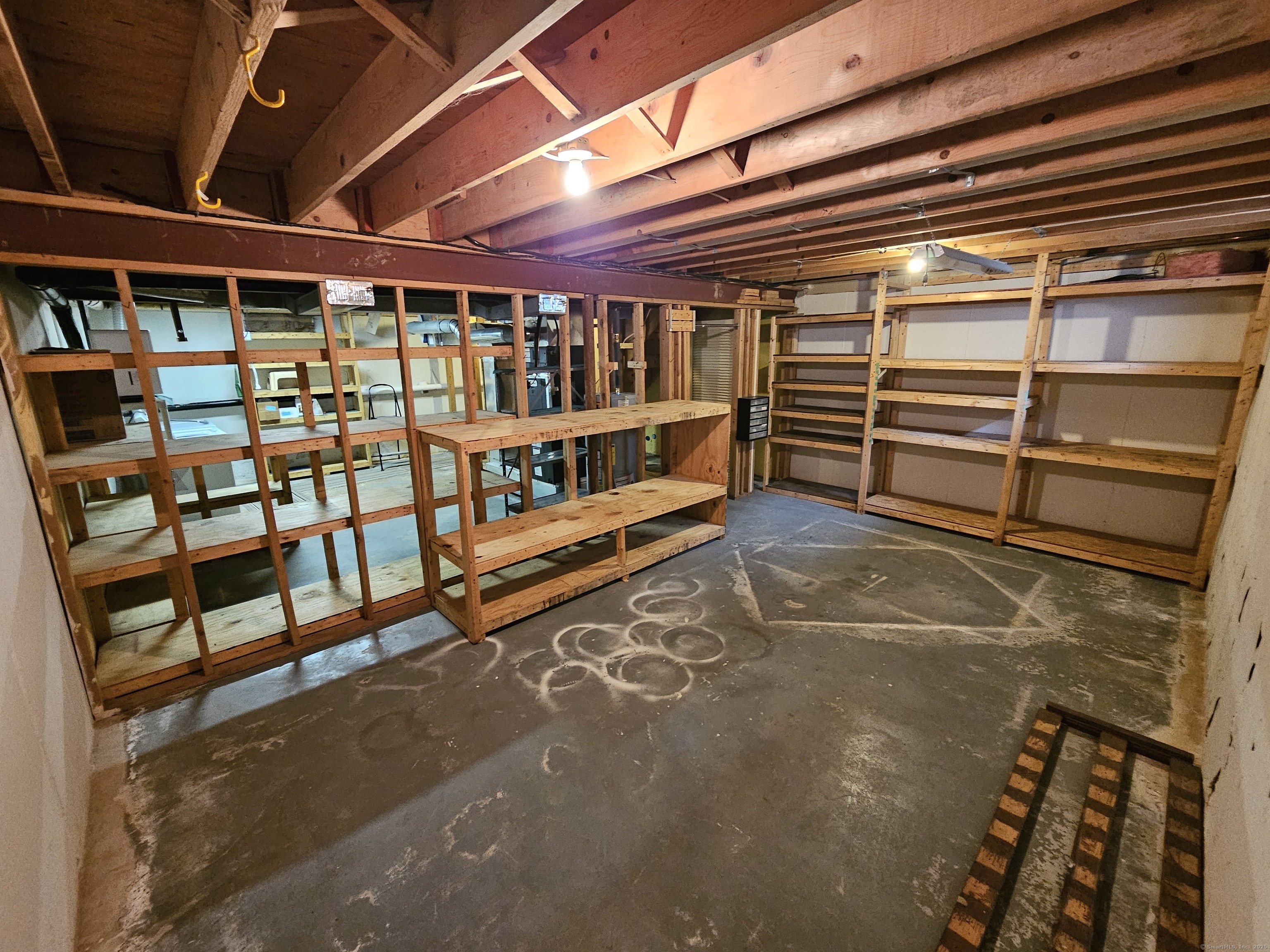 33 Tapping Reeve Drive 33