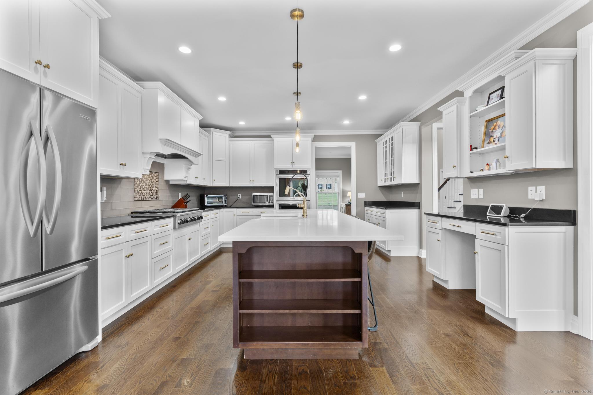 318 Bayview Circle
