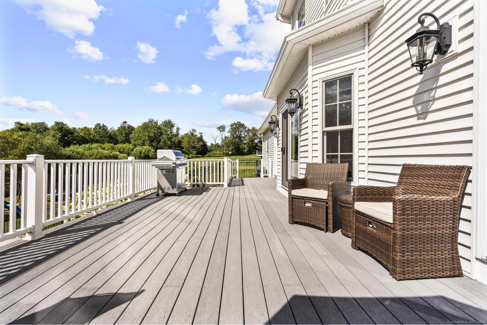 318 Bayview Circle