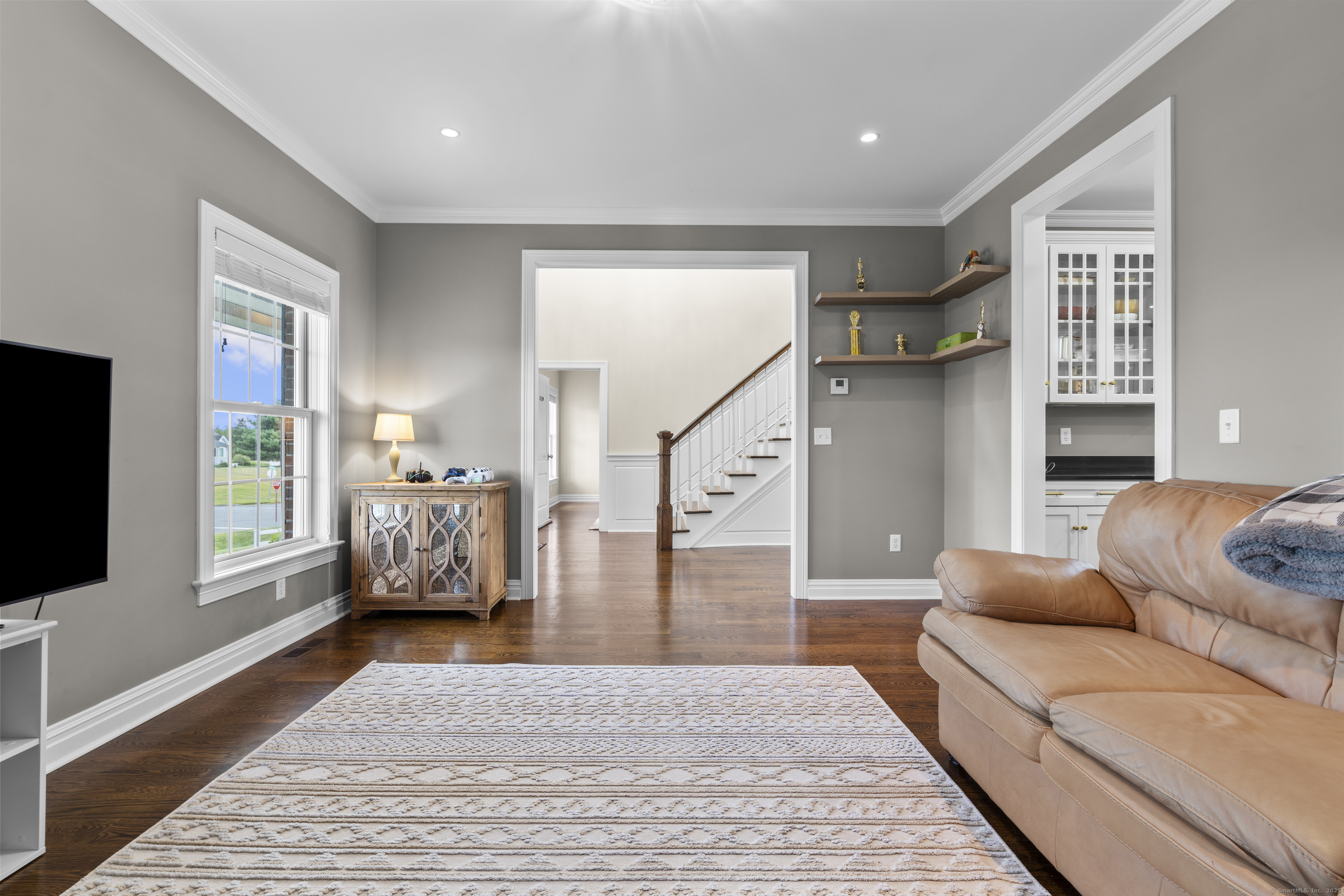 318 Bayview Circle