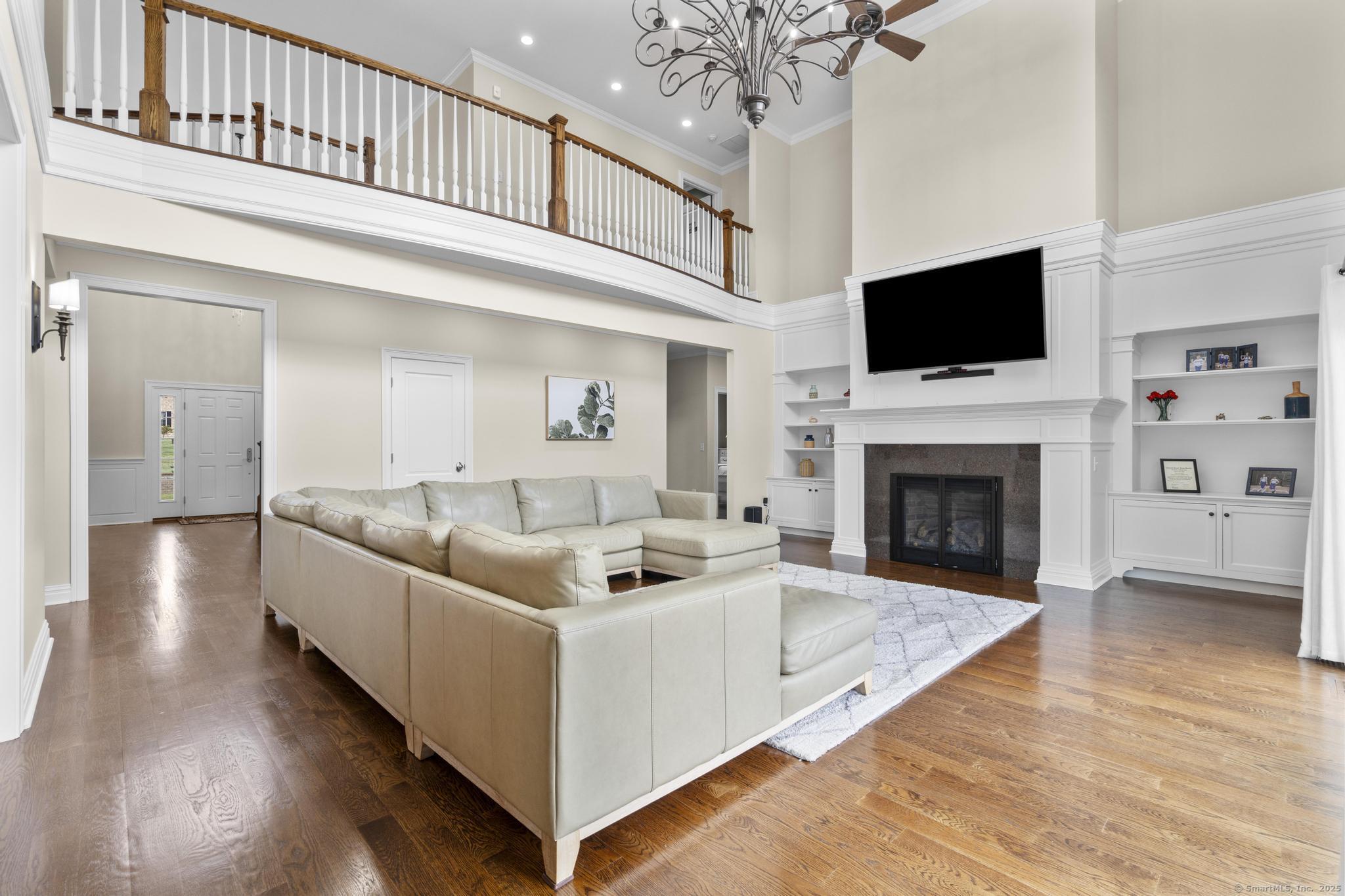 318 Bayview Circle