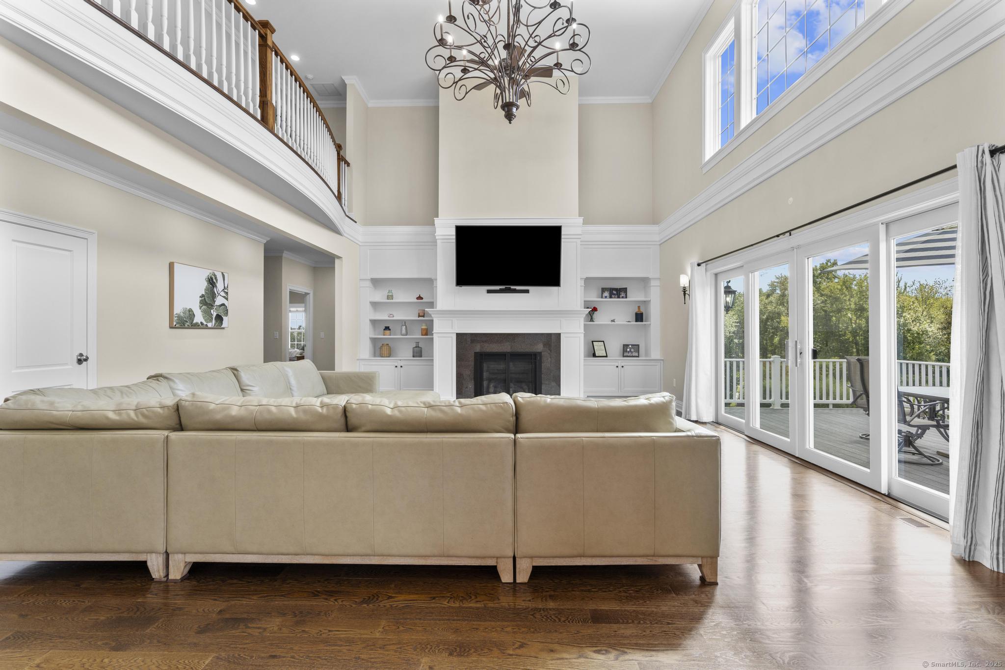 318 Bayview Circle