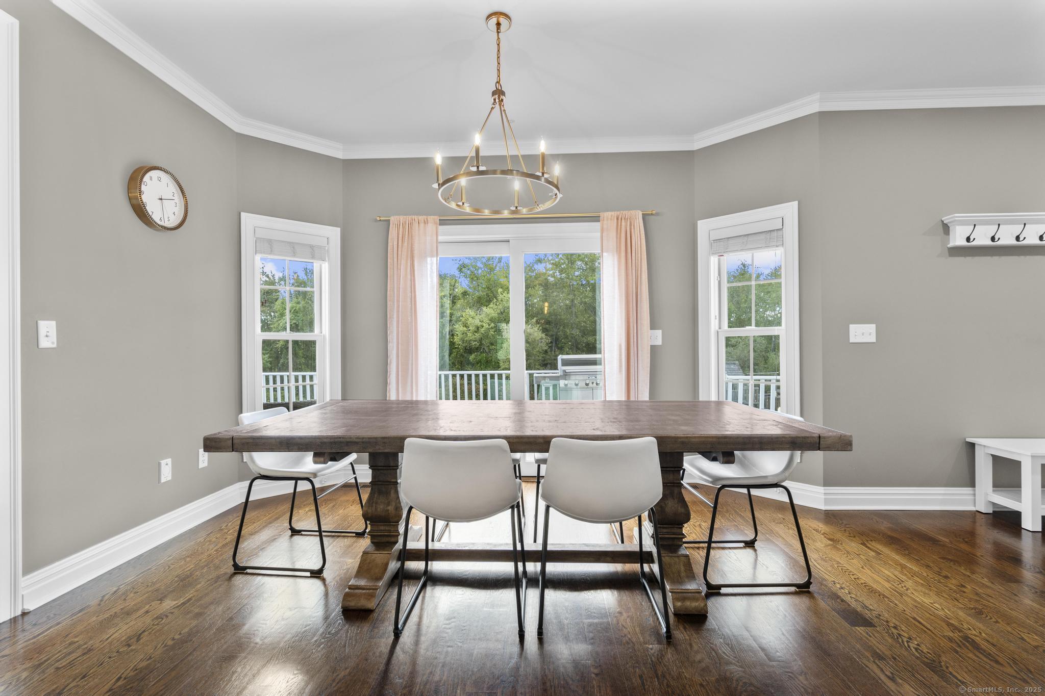 318 Bayview Circle