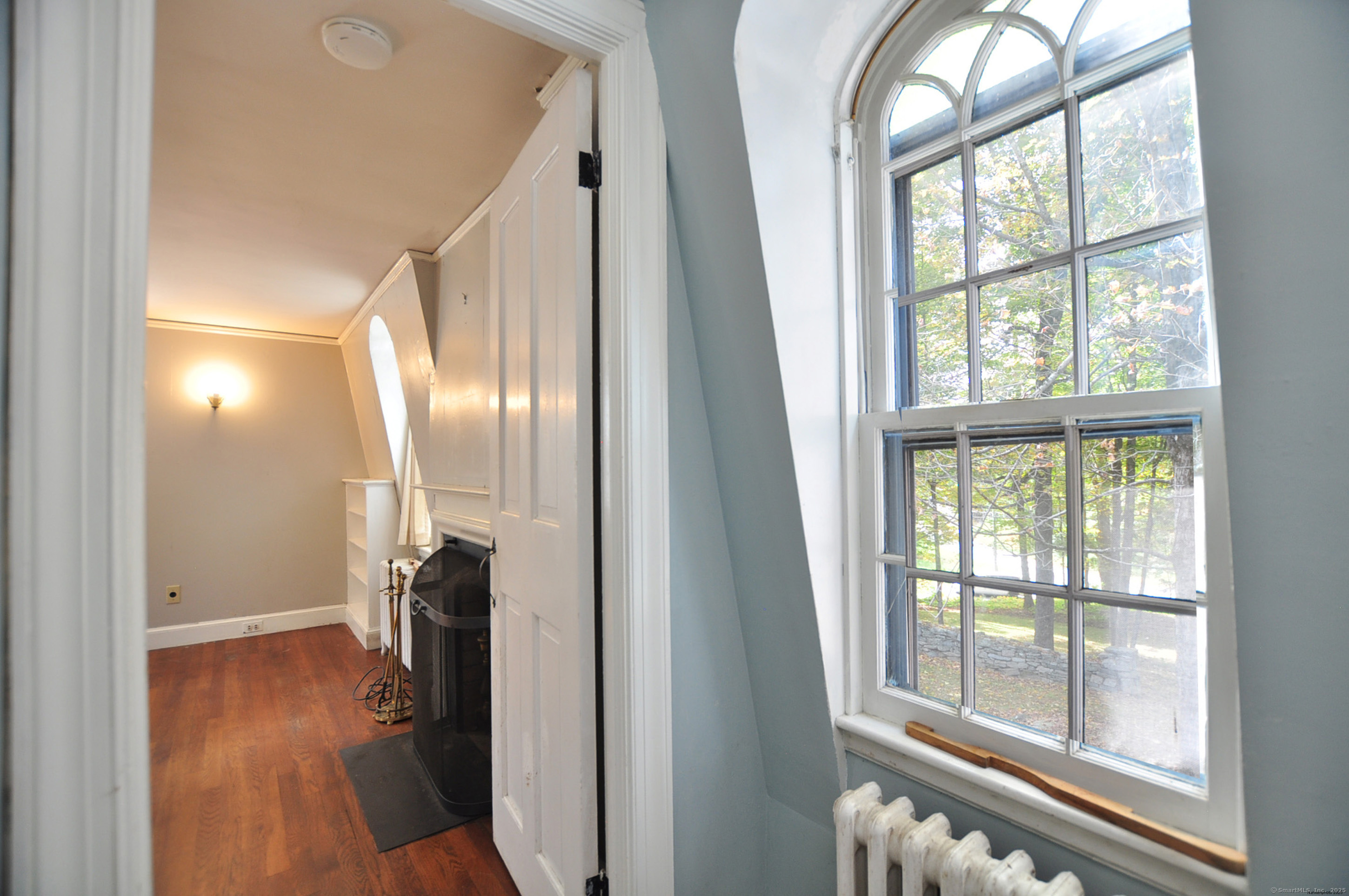 182 East Litchfield Road