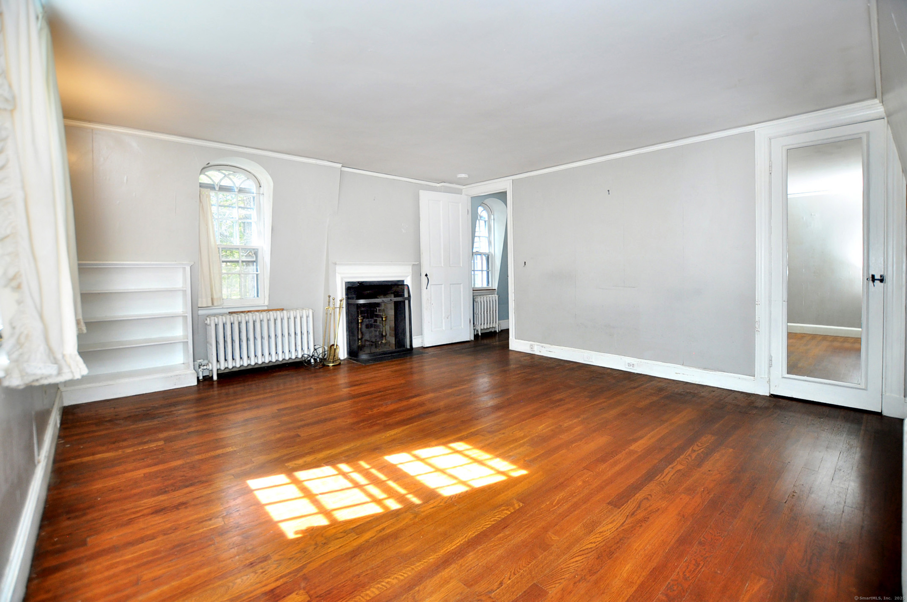 182 East Litchfield Road
